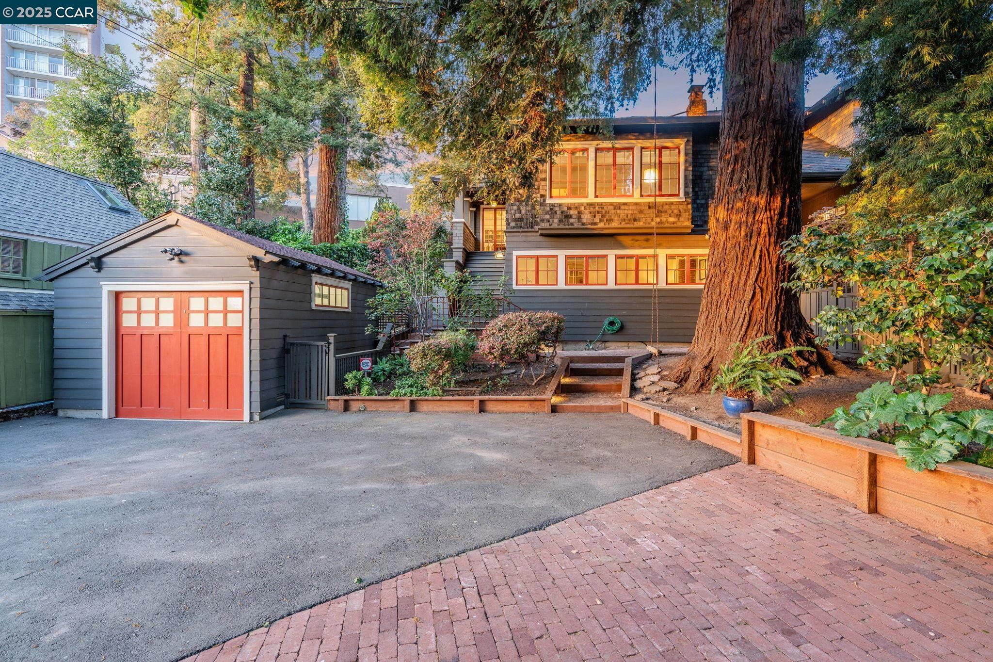 240 Monte Vista Ave