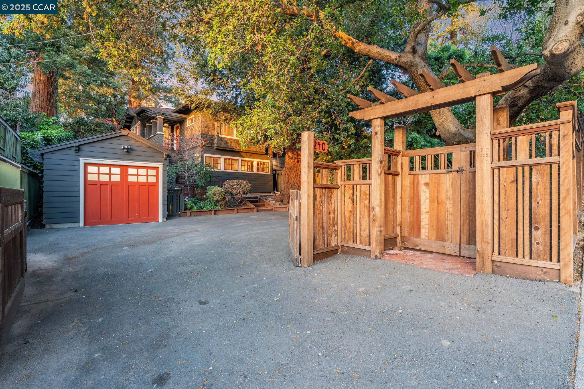 240 Monte Vista Ave