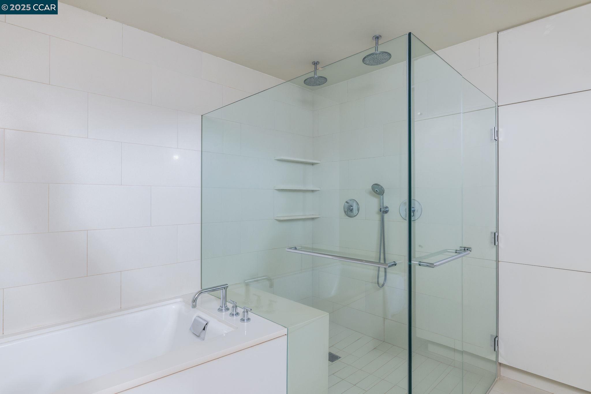 2 Crane Ct