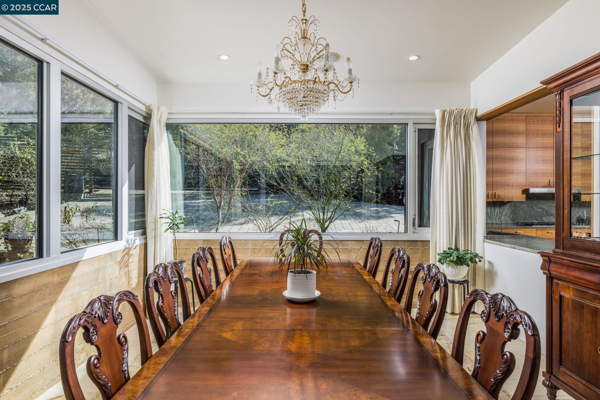 2 Crane Ct