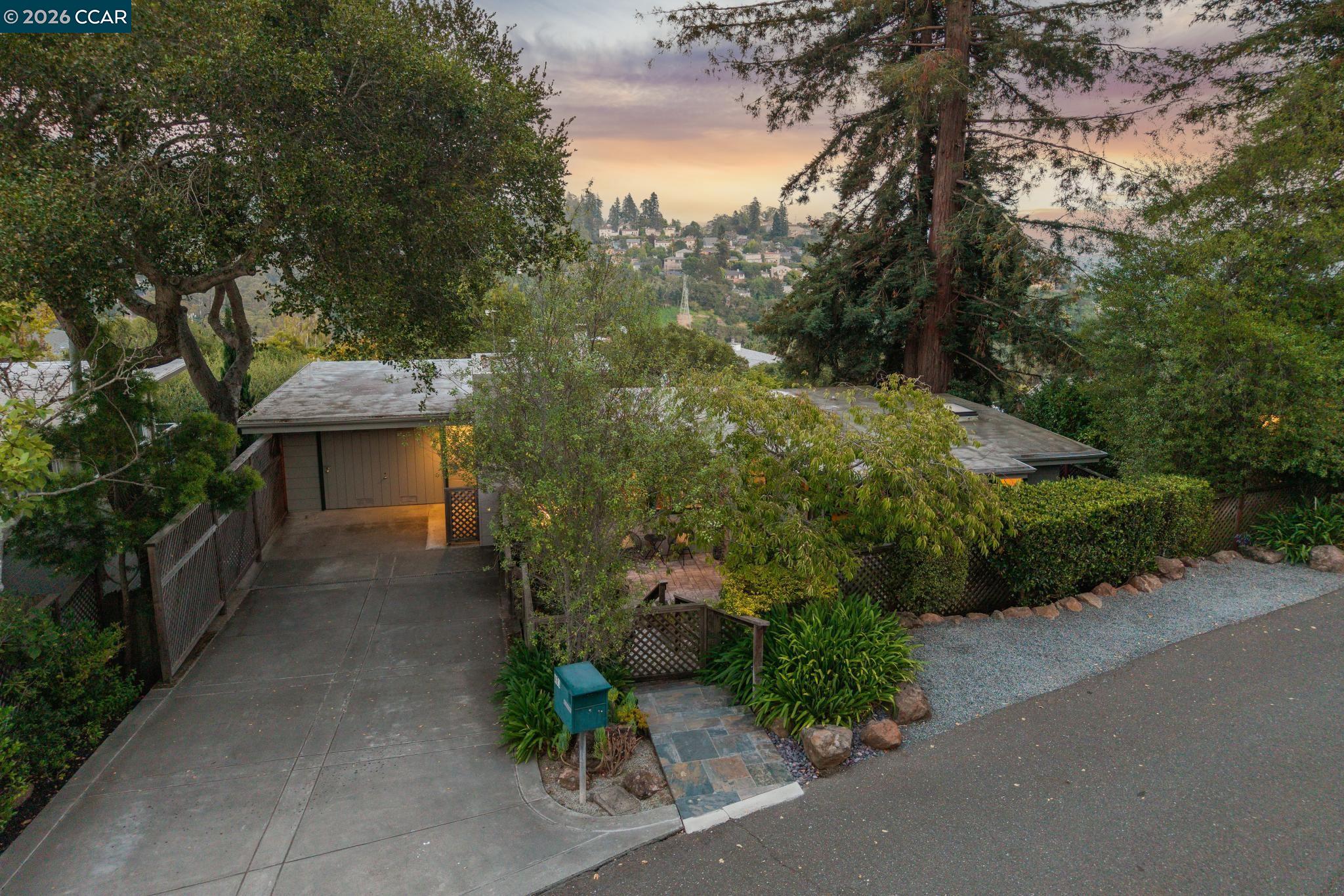 473 Pershing Dr.
