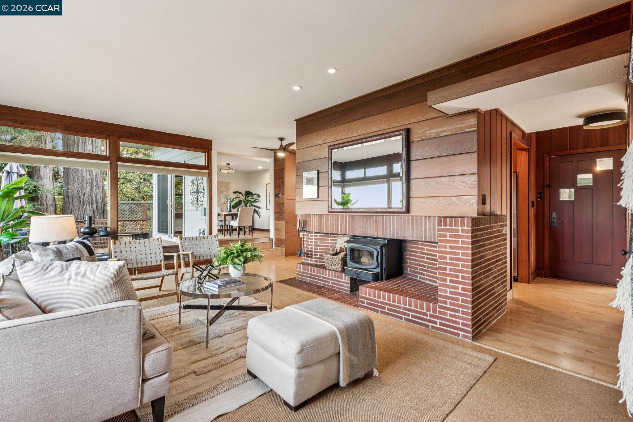 473 Pershing Dr.
