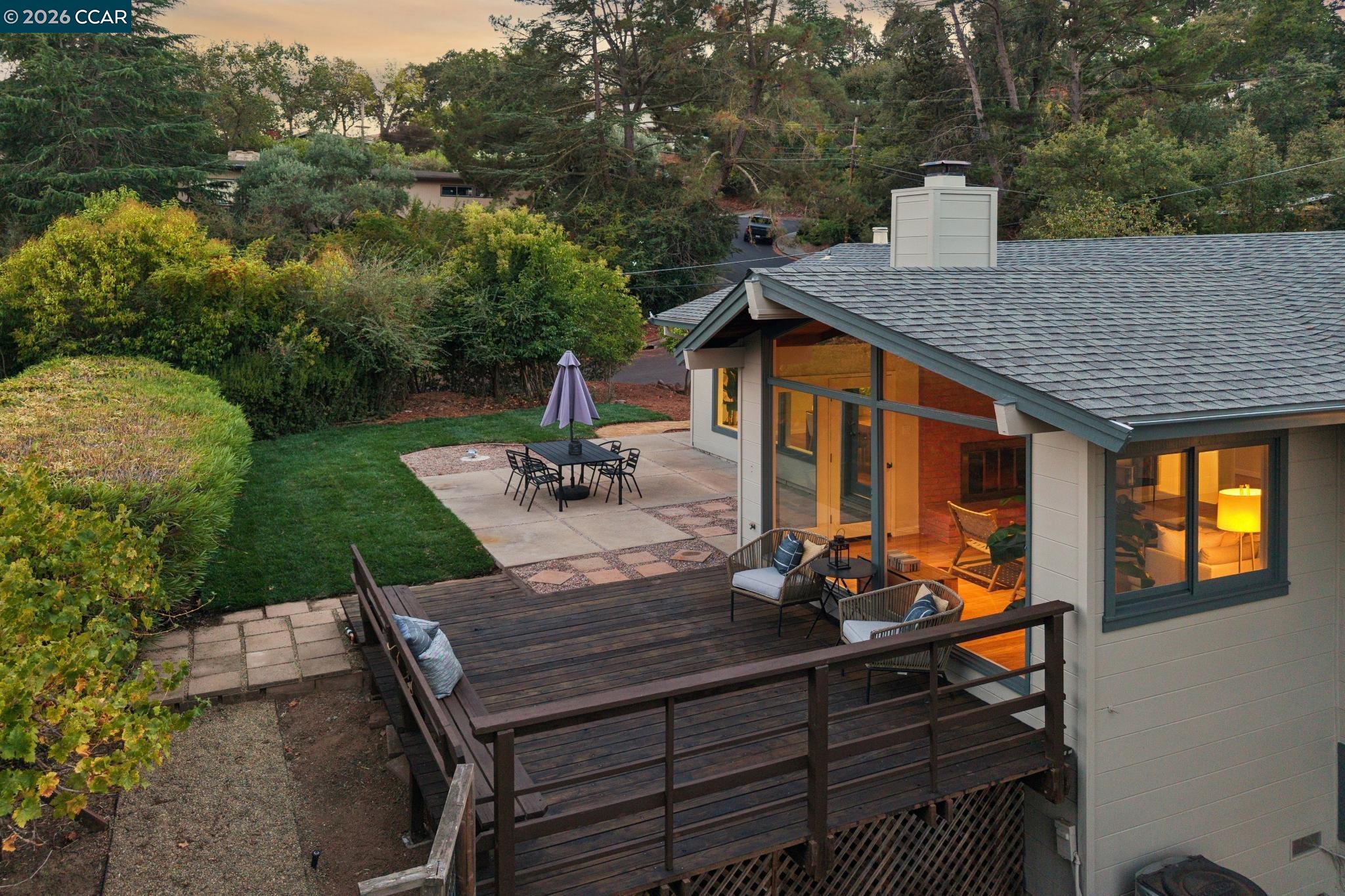 220 Grover Ln