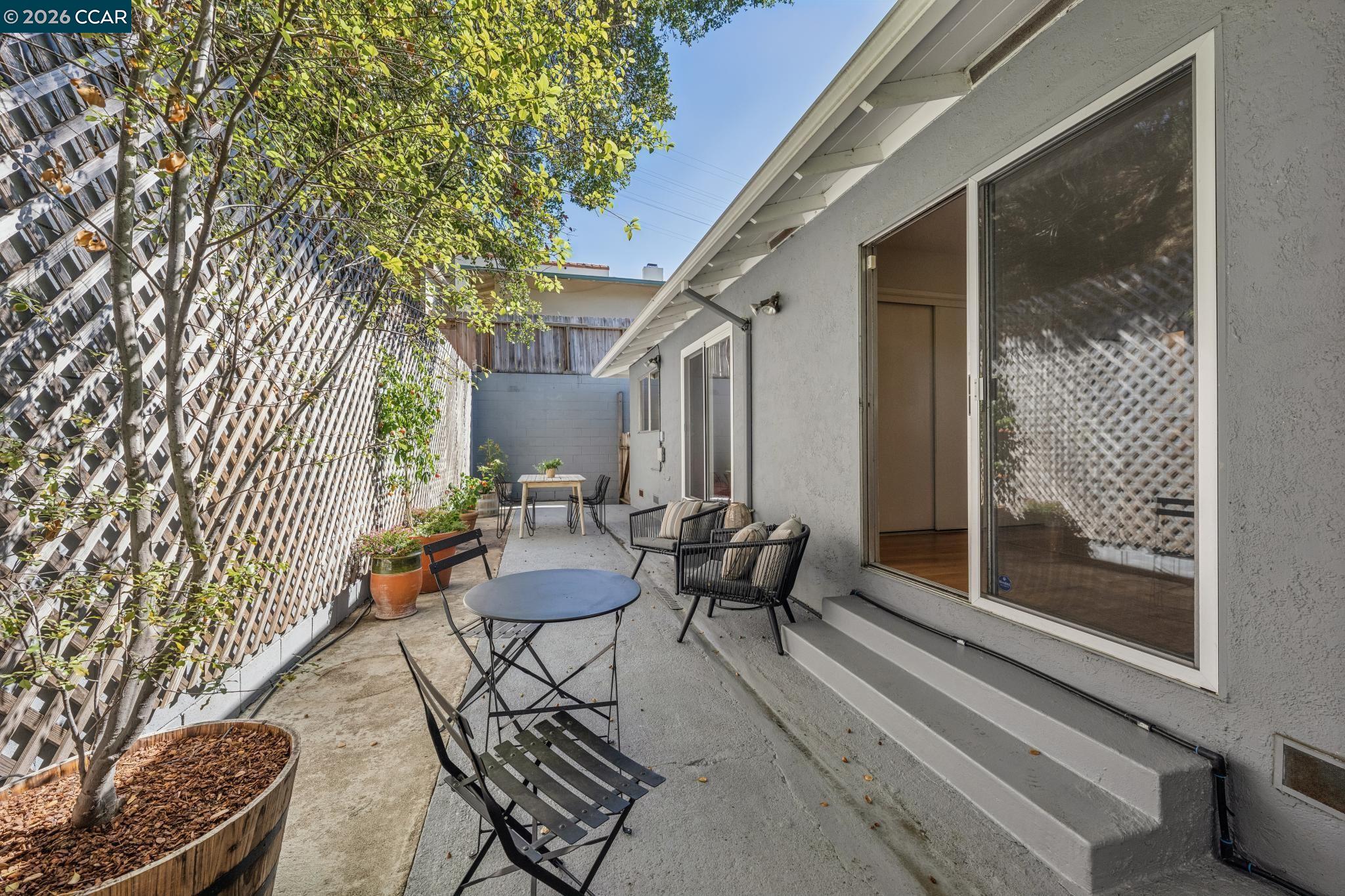 1016 Norwood Ave
