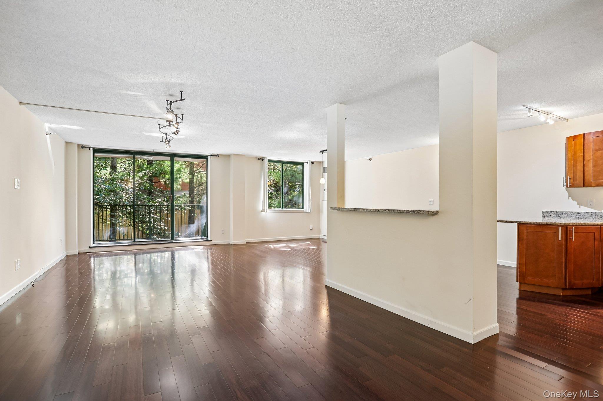 302 Church Street Unit: 2J