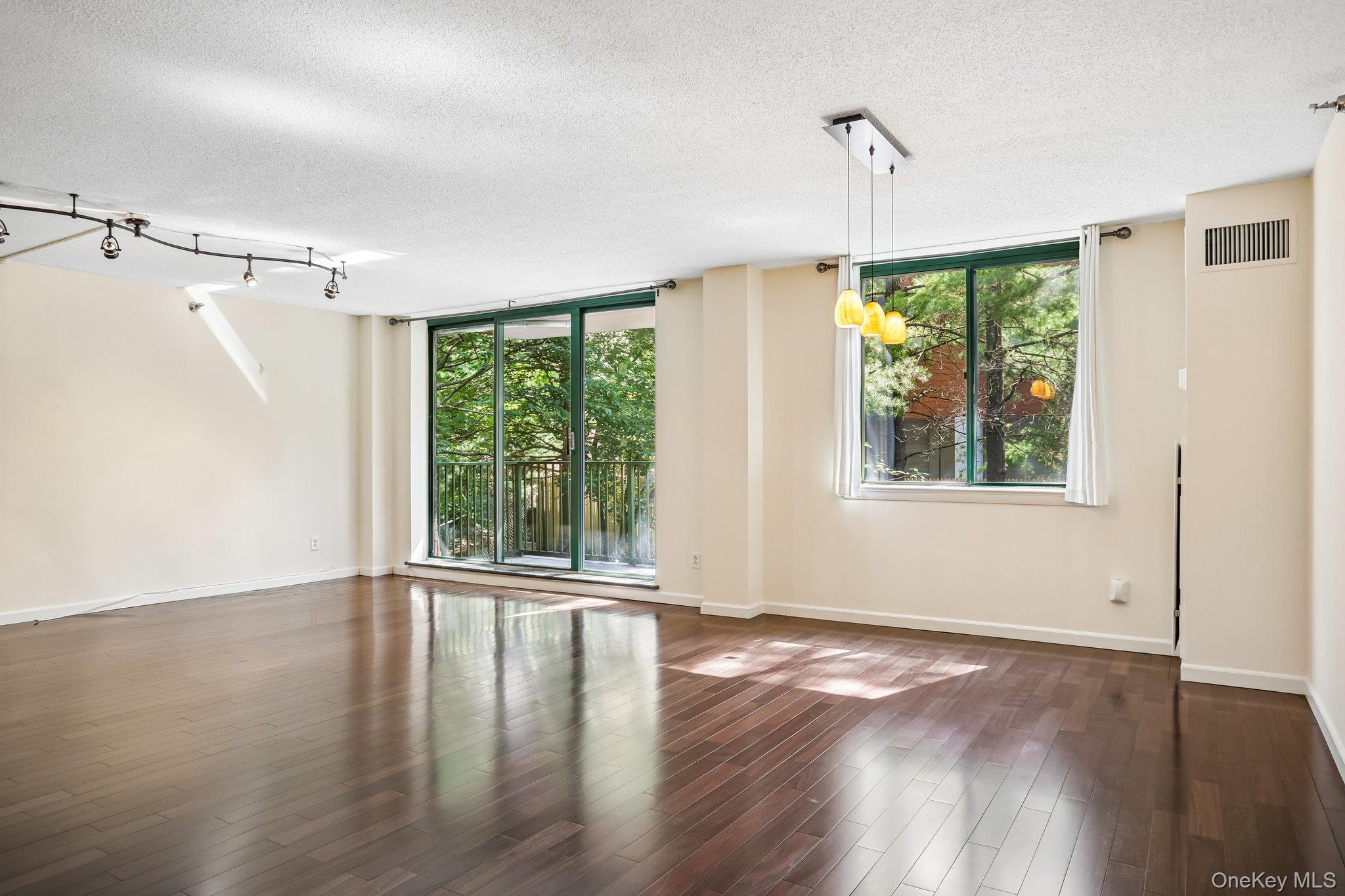 302 Church Street Unit: 2J