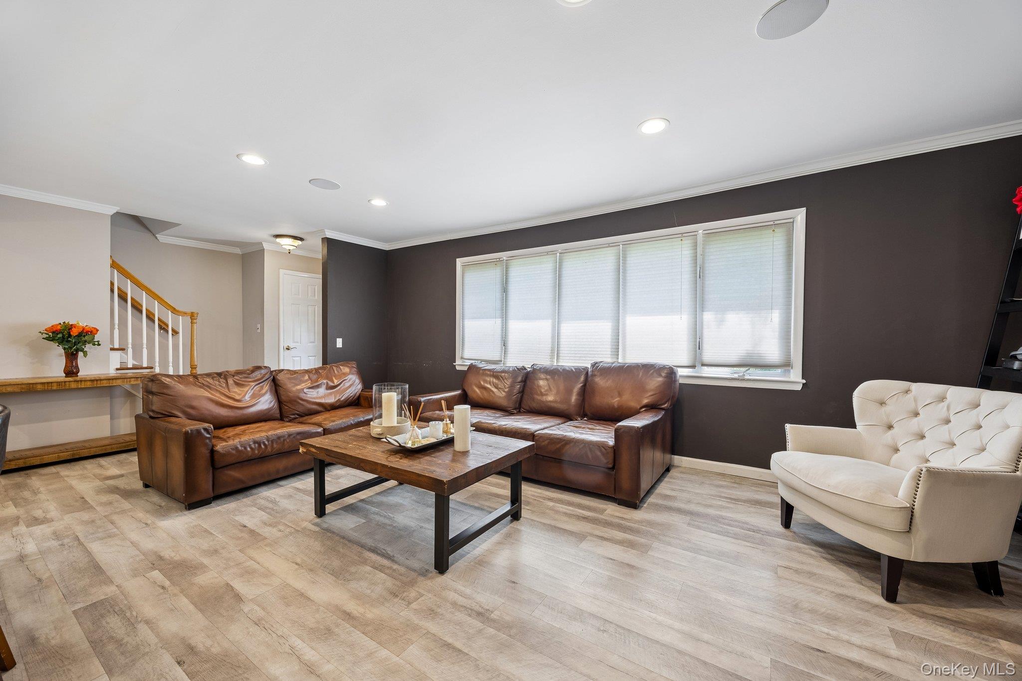 4 Holly Lane