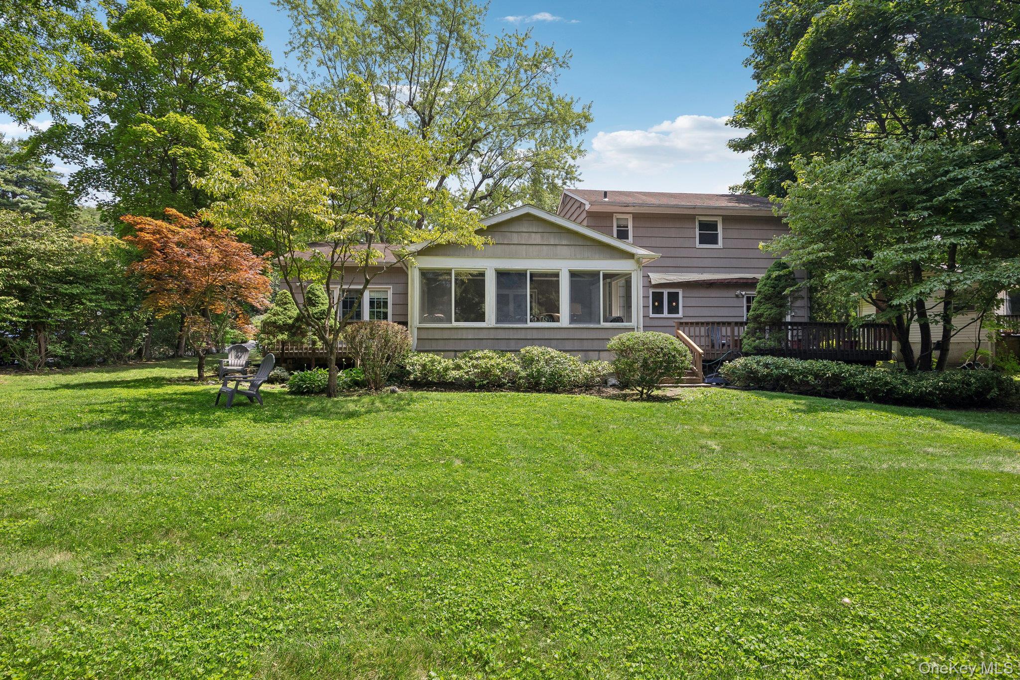 4 Holly Lane