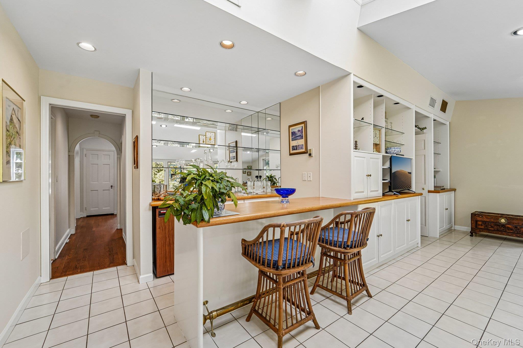 16 Edgewood Drive