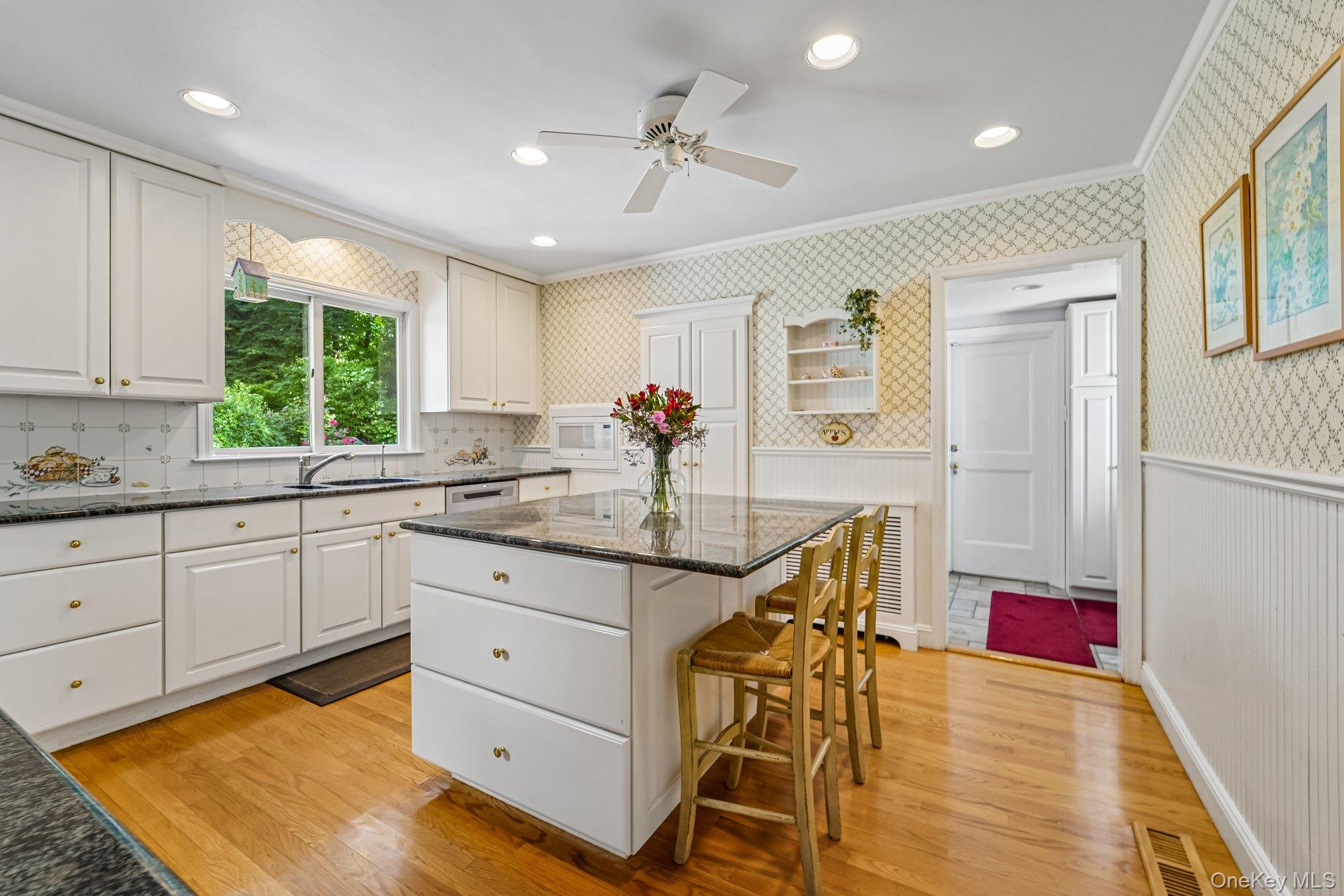 16 Edgewood Drive