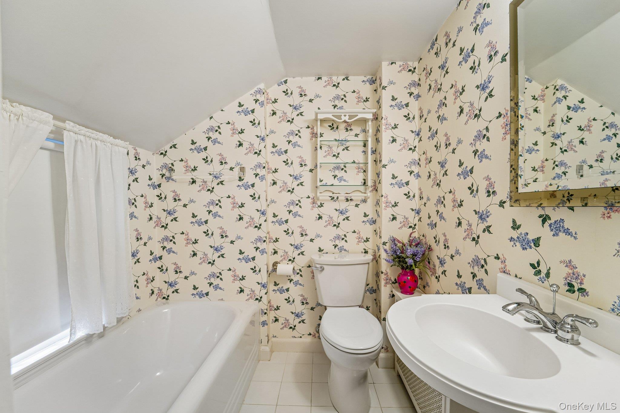 16 Edgewood Drive