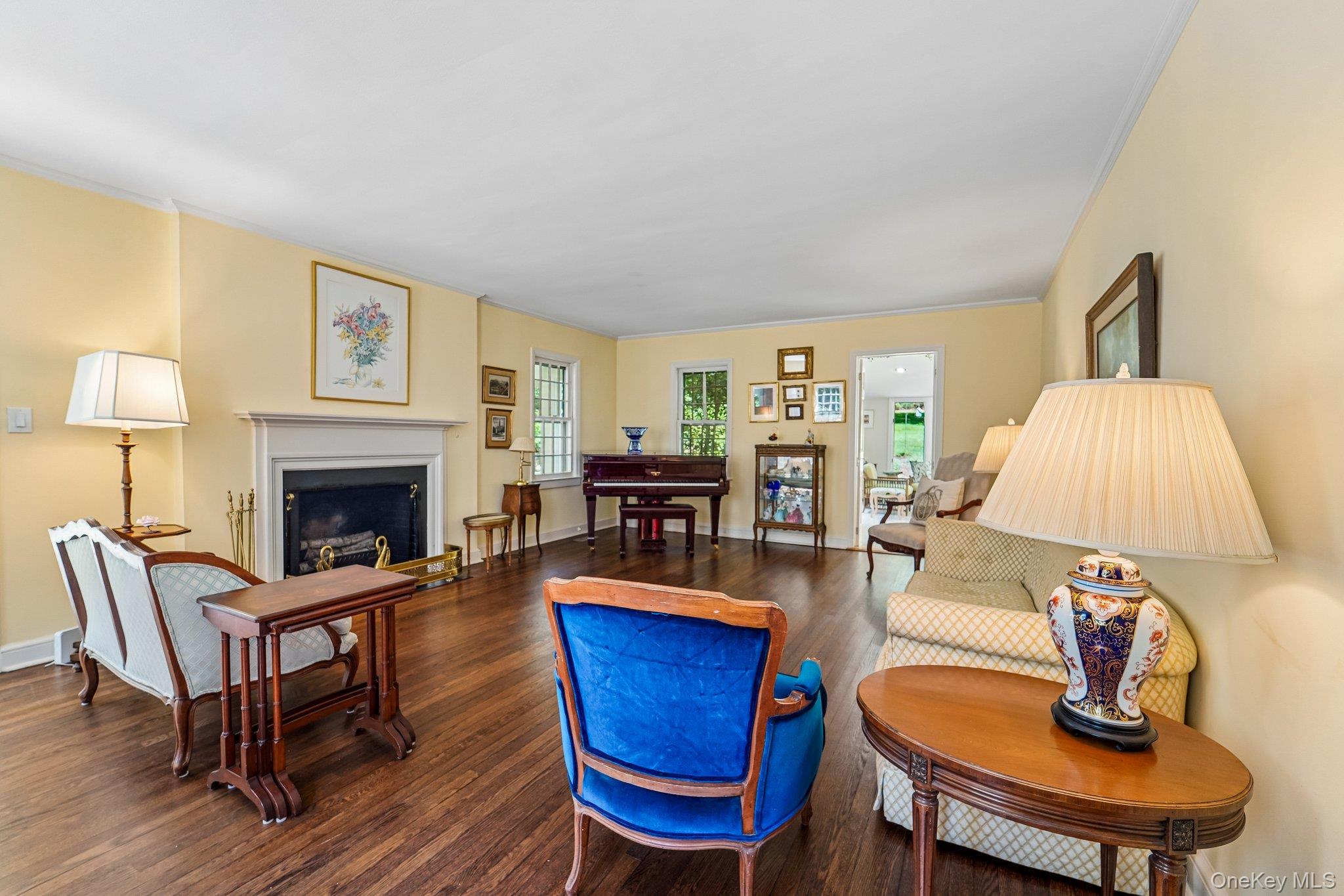 16 Edgewood Drive
