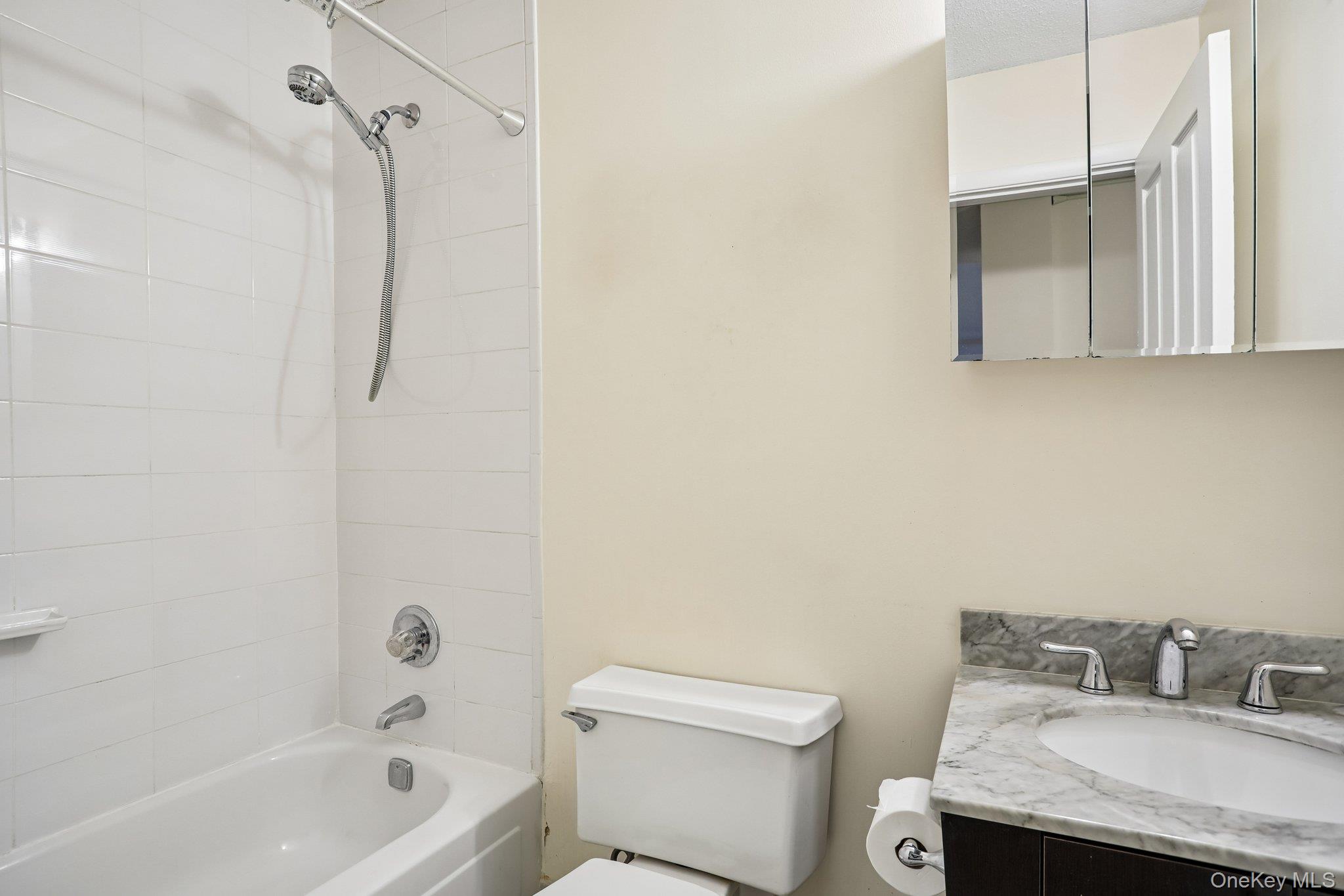 302 Church Street Unit: 2J