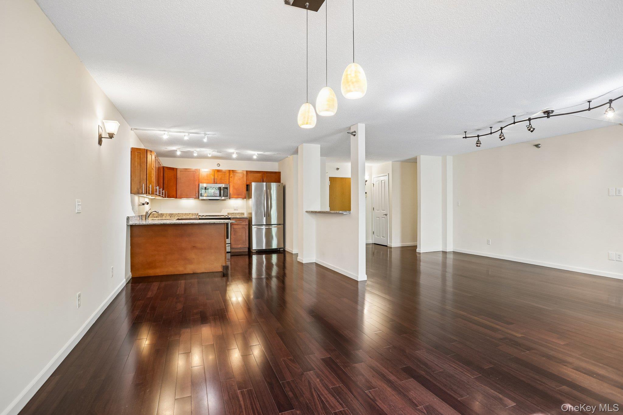 302 Church Street Unit: 2J