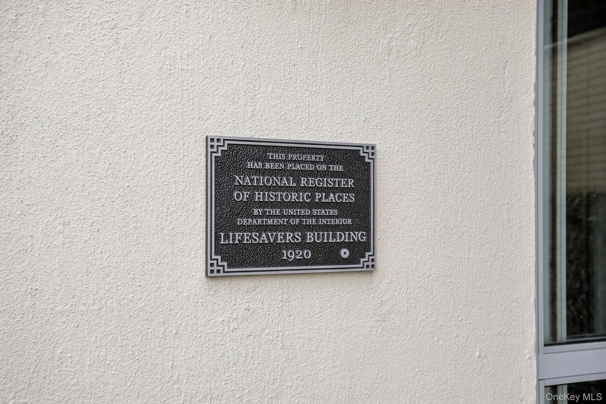 1 Landmark Square Unit: 413