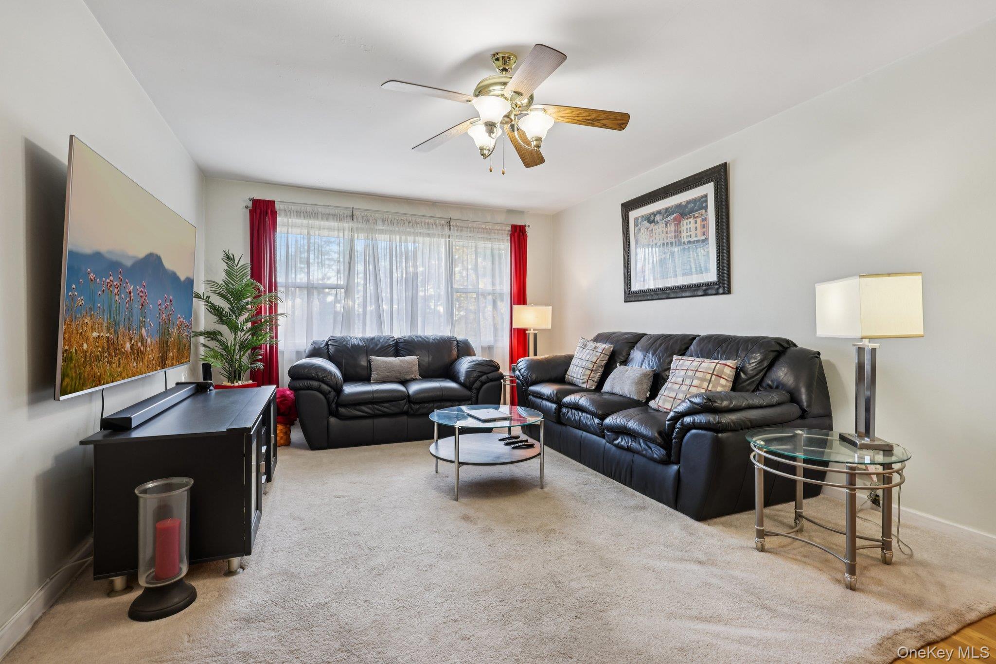 121 N Broadway Unit: 12A