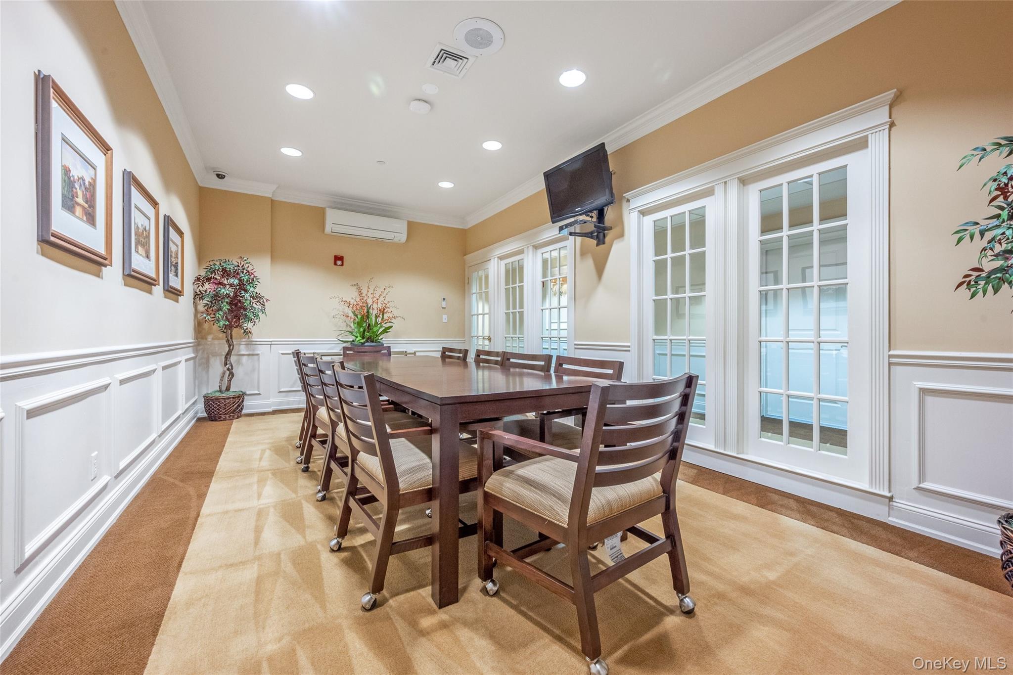 410 Westchester Avenue Unit: 202