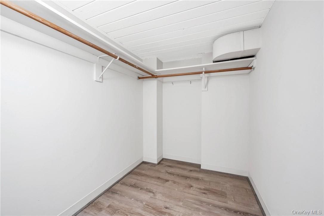 1 Landmark Square Unit: 416