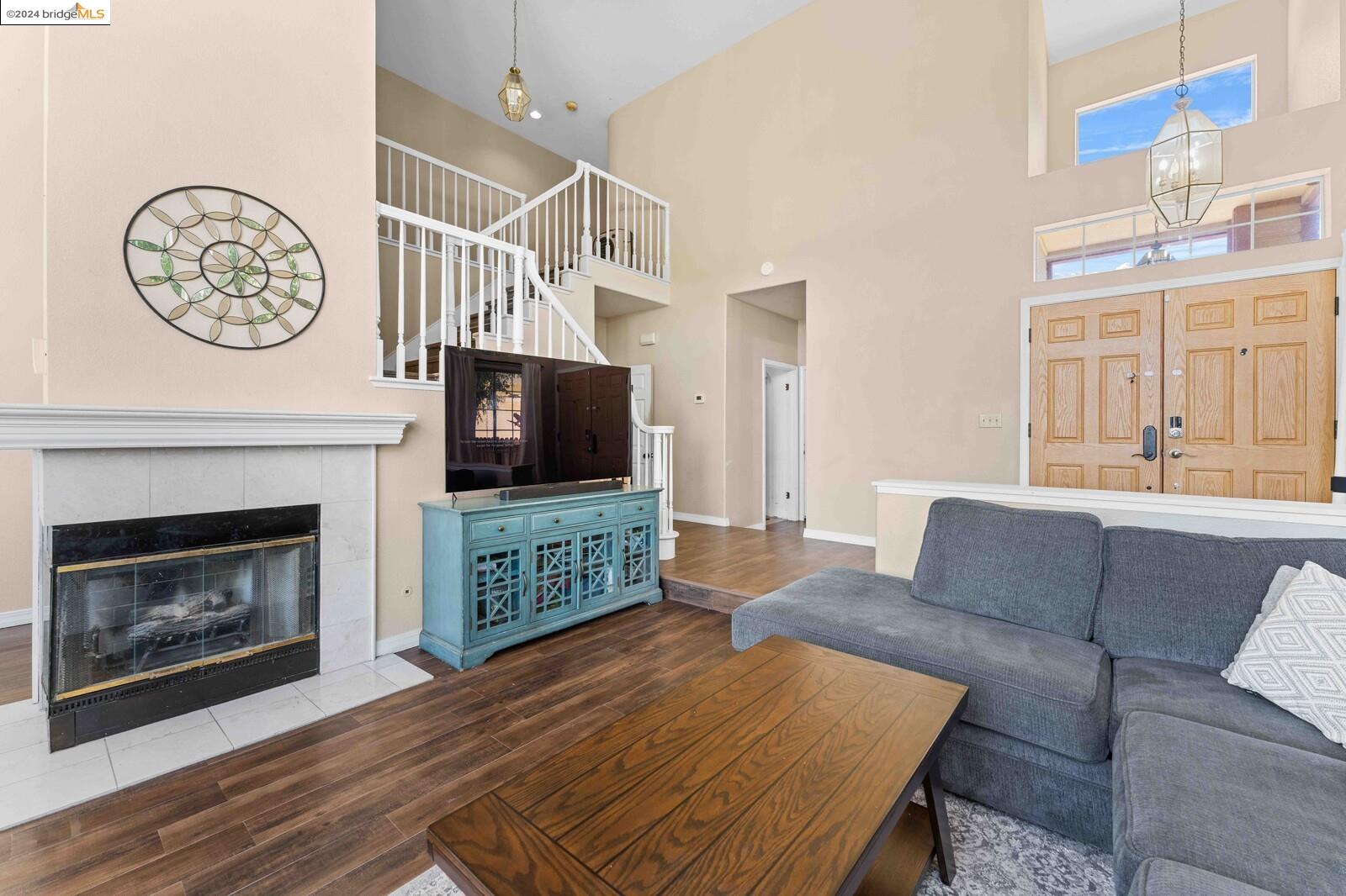 2113 Mark Twain Dr
