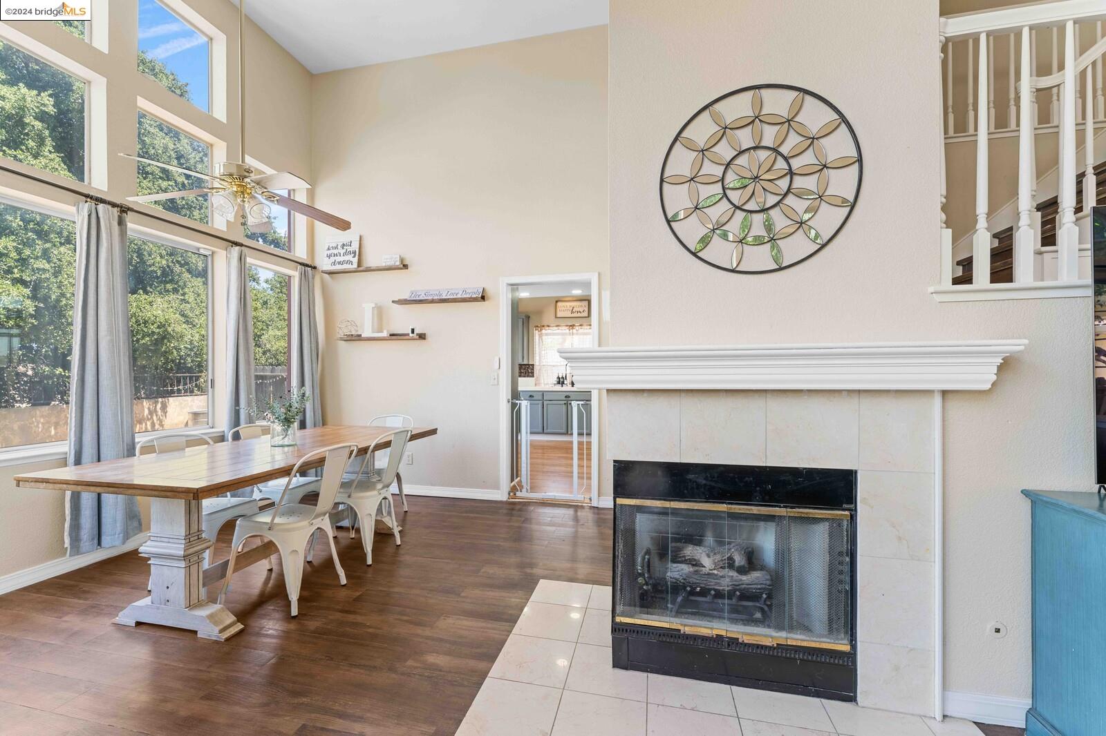 2113 Mark Twain Dr