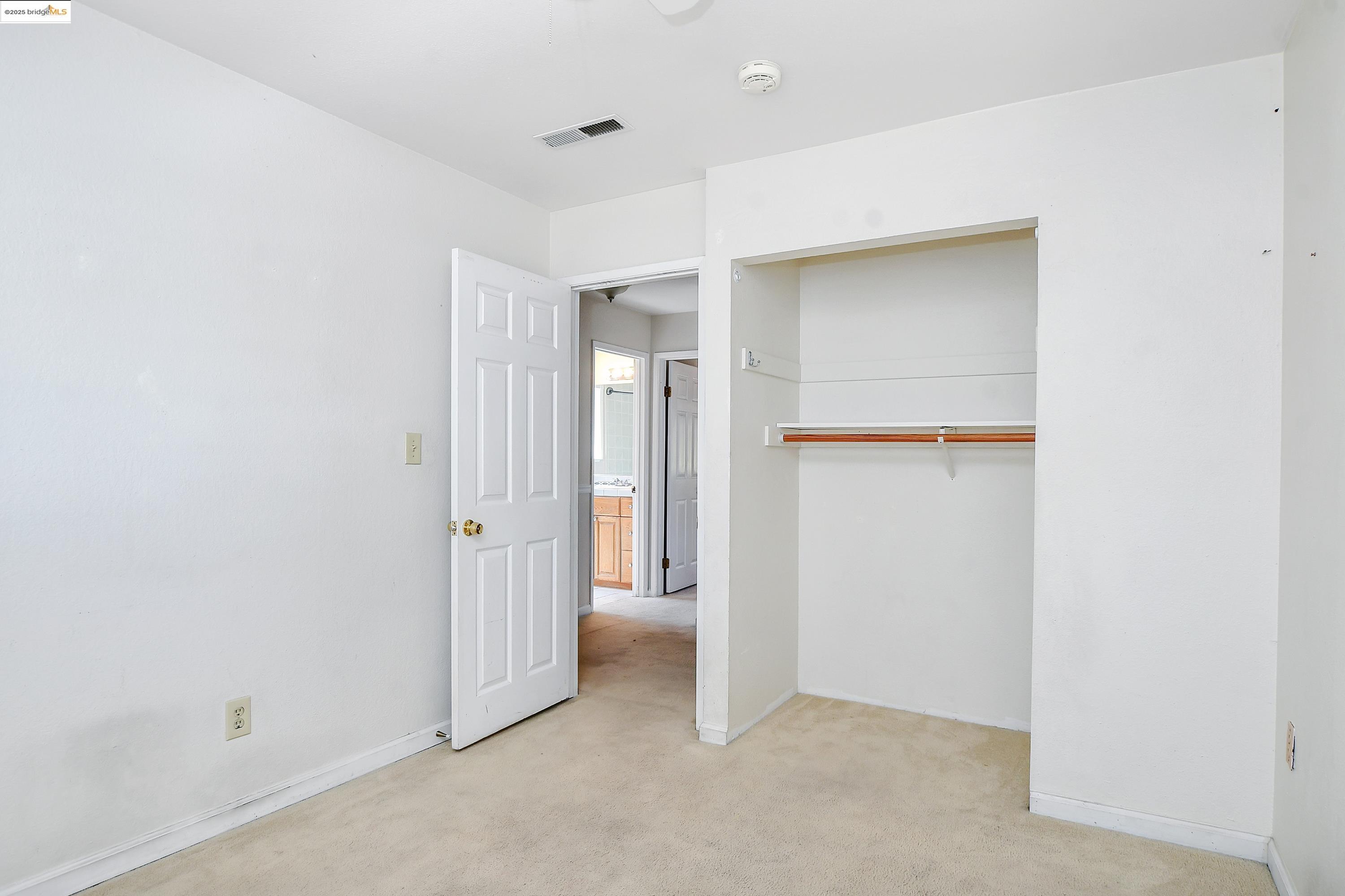 951 Lexington Pl