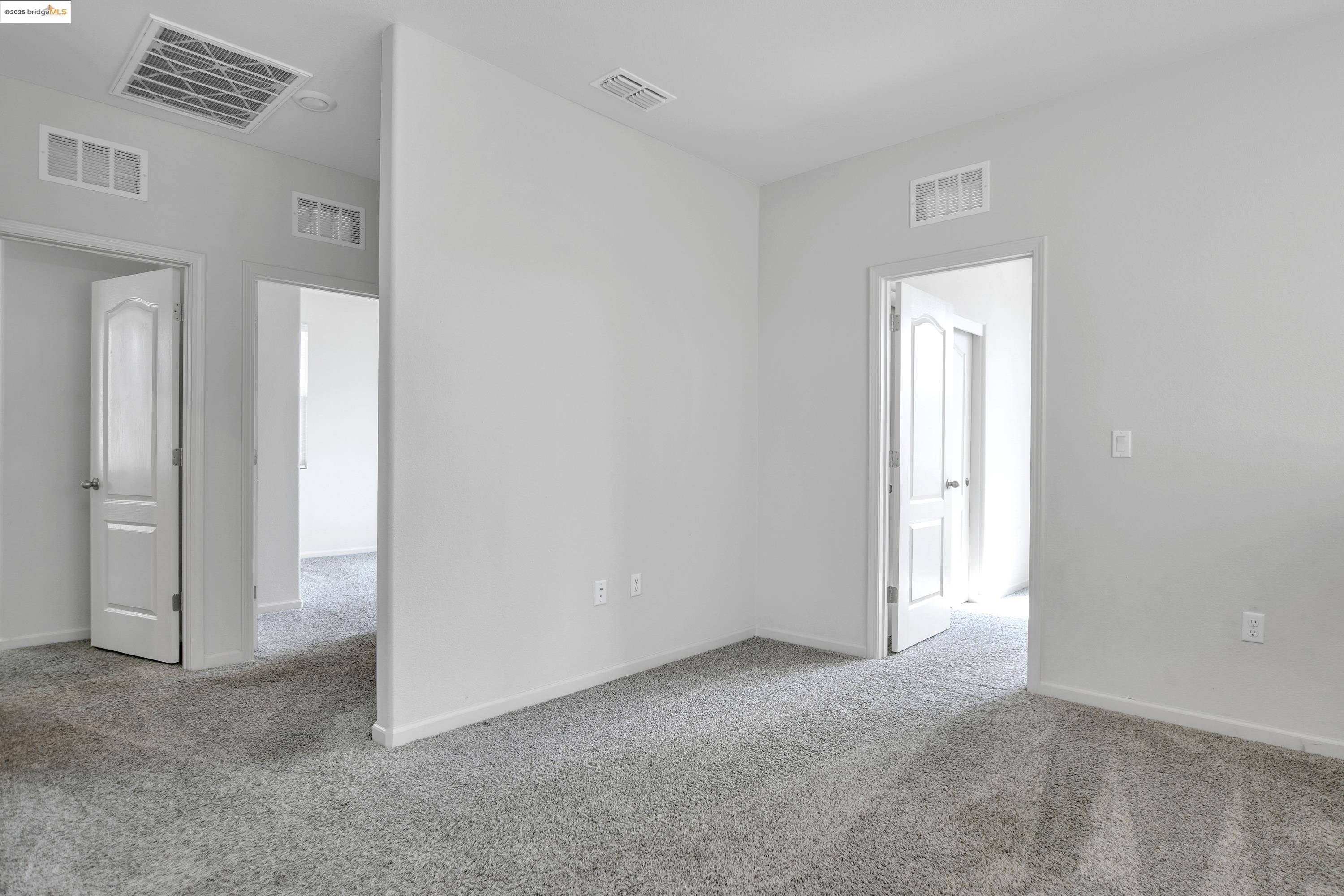 876 Diamante Way