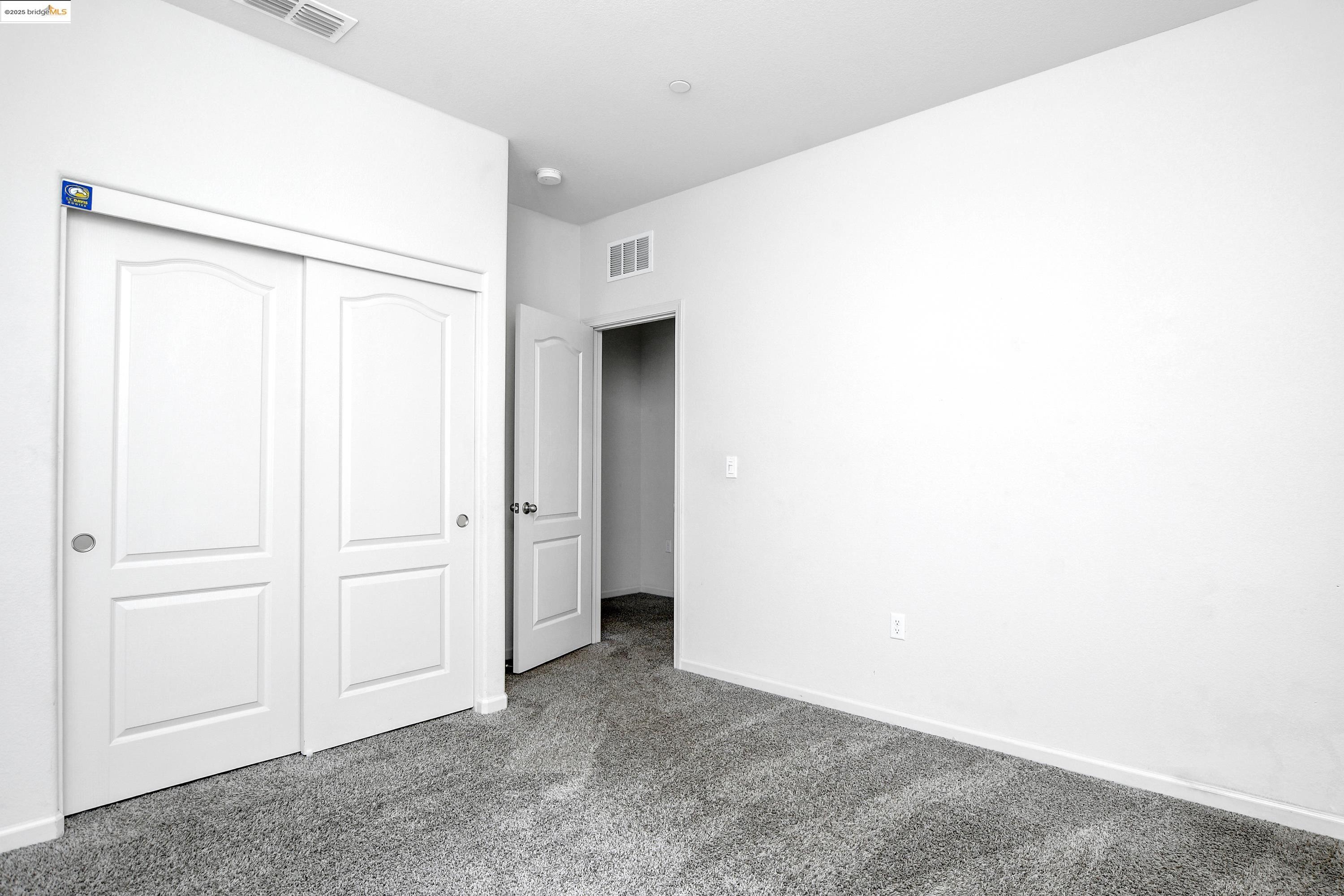876 Diamante Way