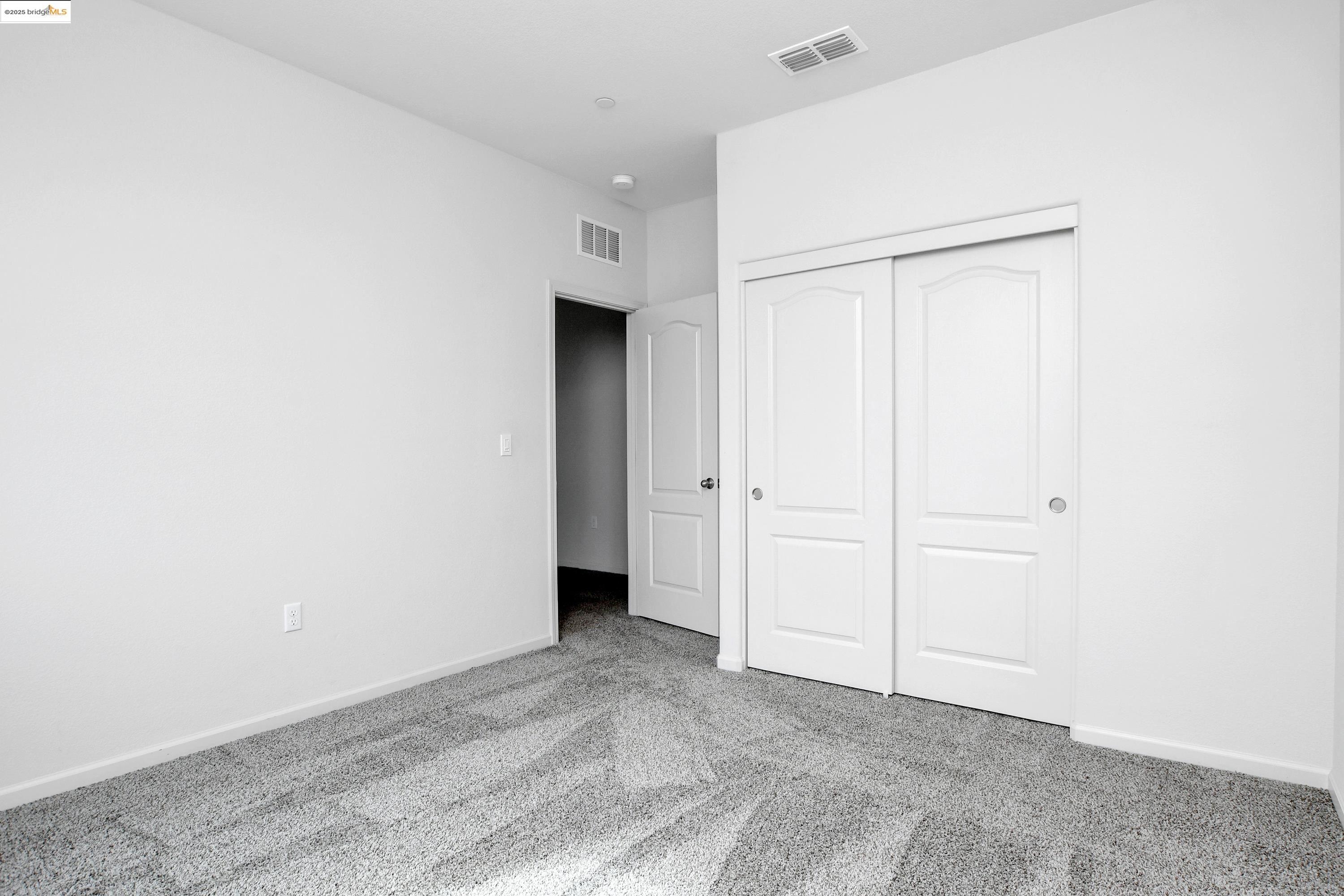 876 Diamante Way
