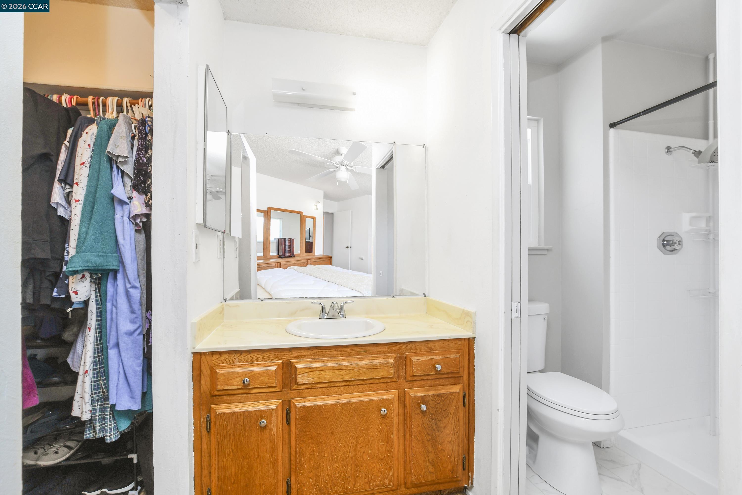 2123 Carquinez Pl