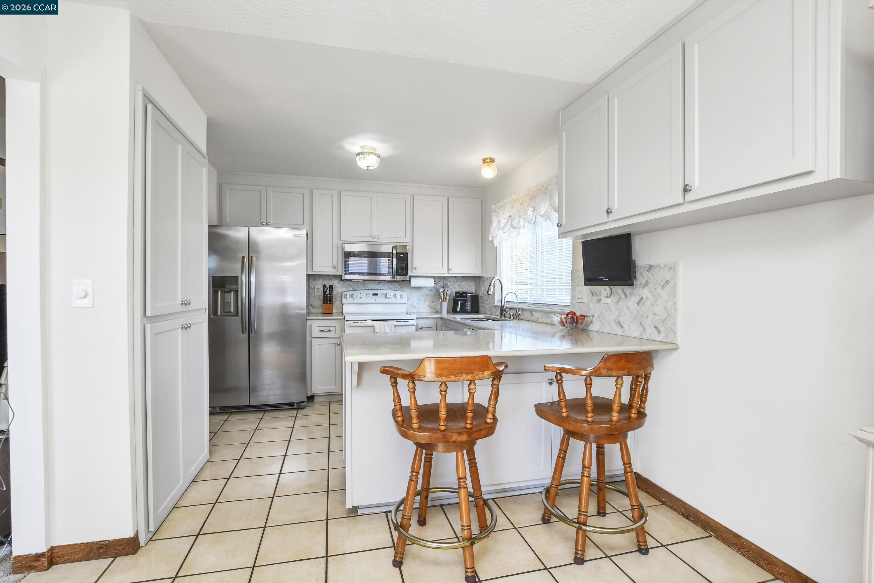 2123 Carquinez Pl