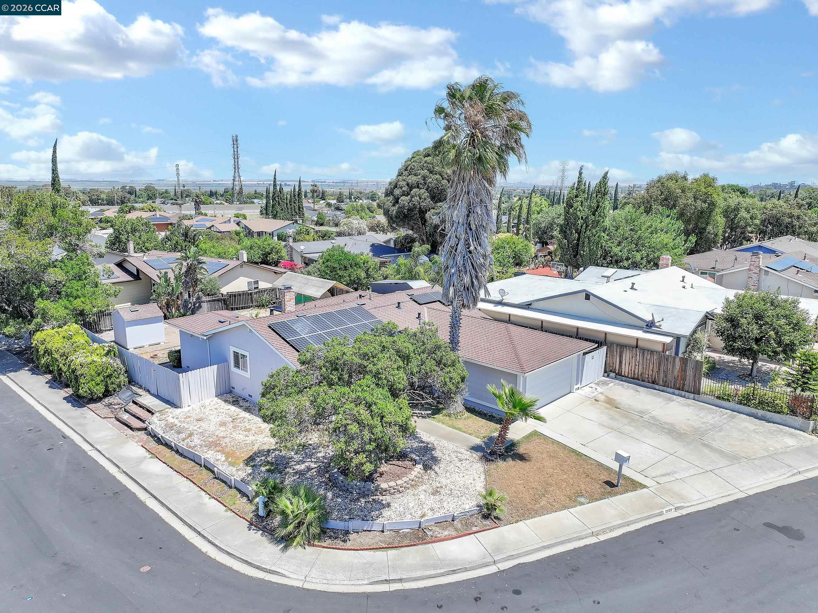 2123 Carquinez Pl