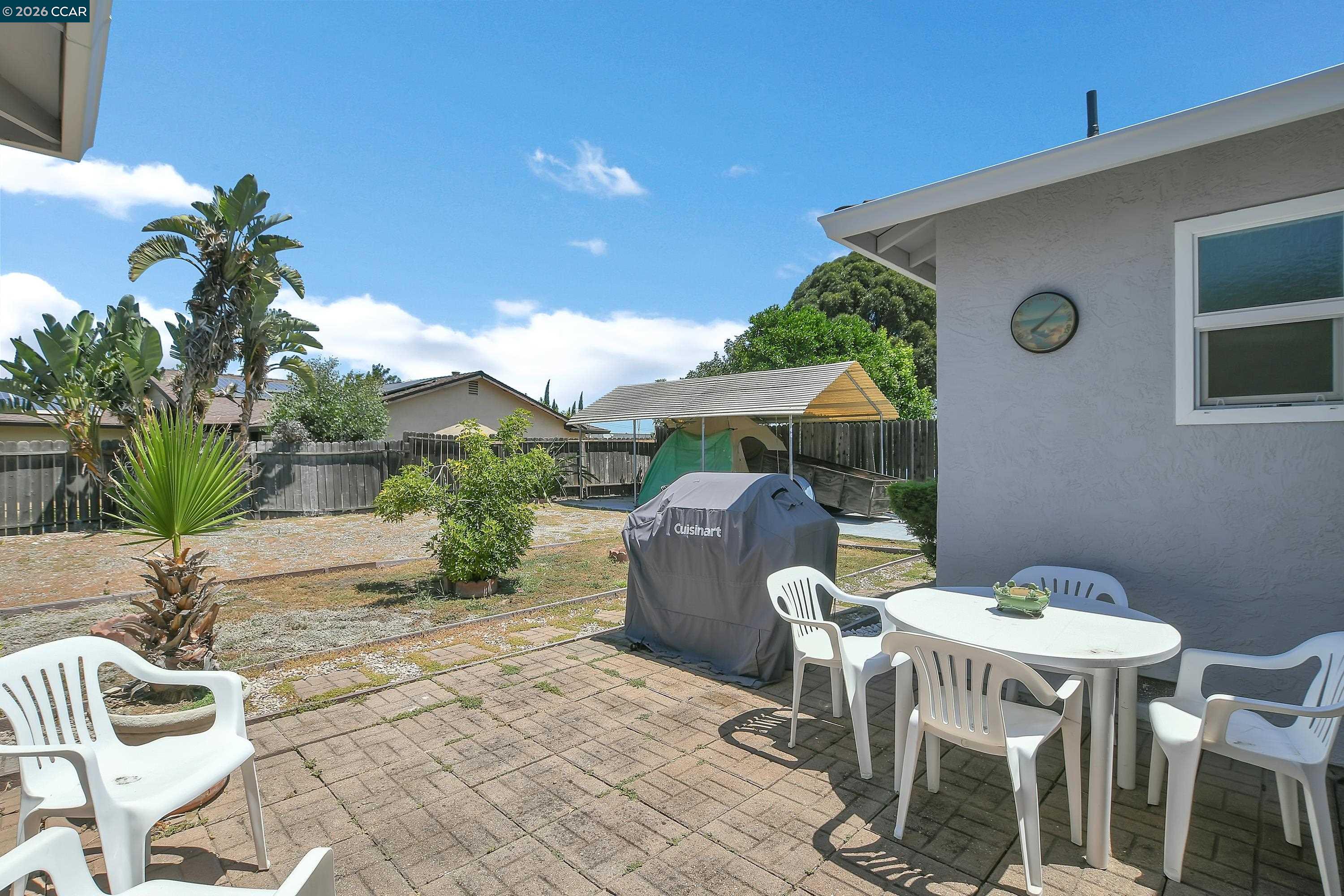2123 Carquinez Pl