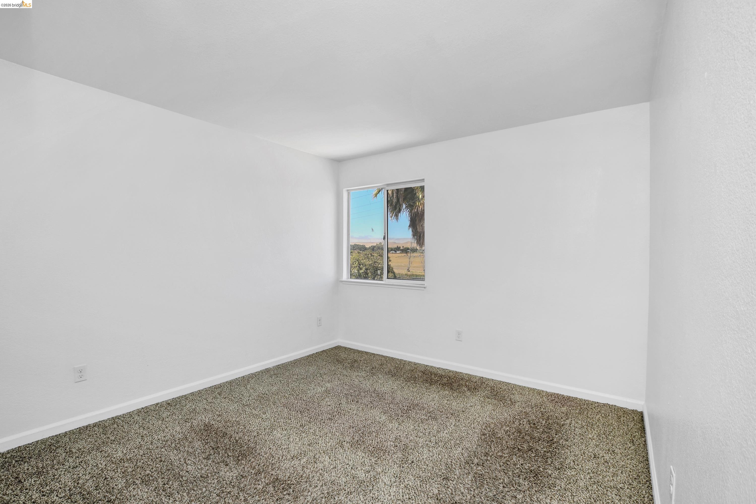 2236 NEWPORT CT