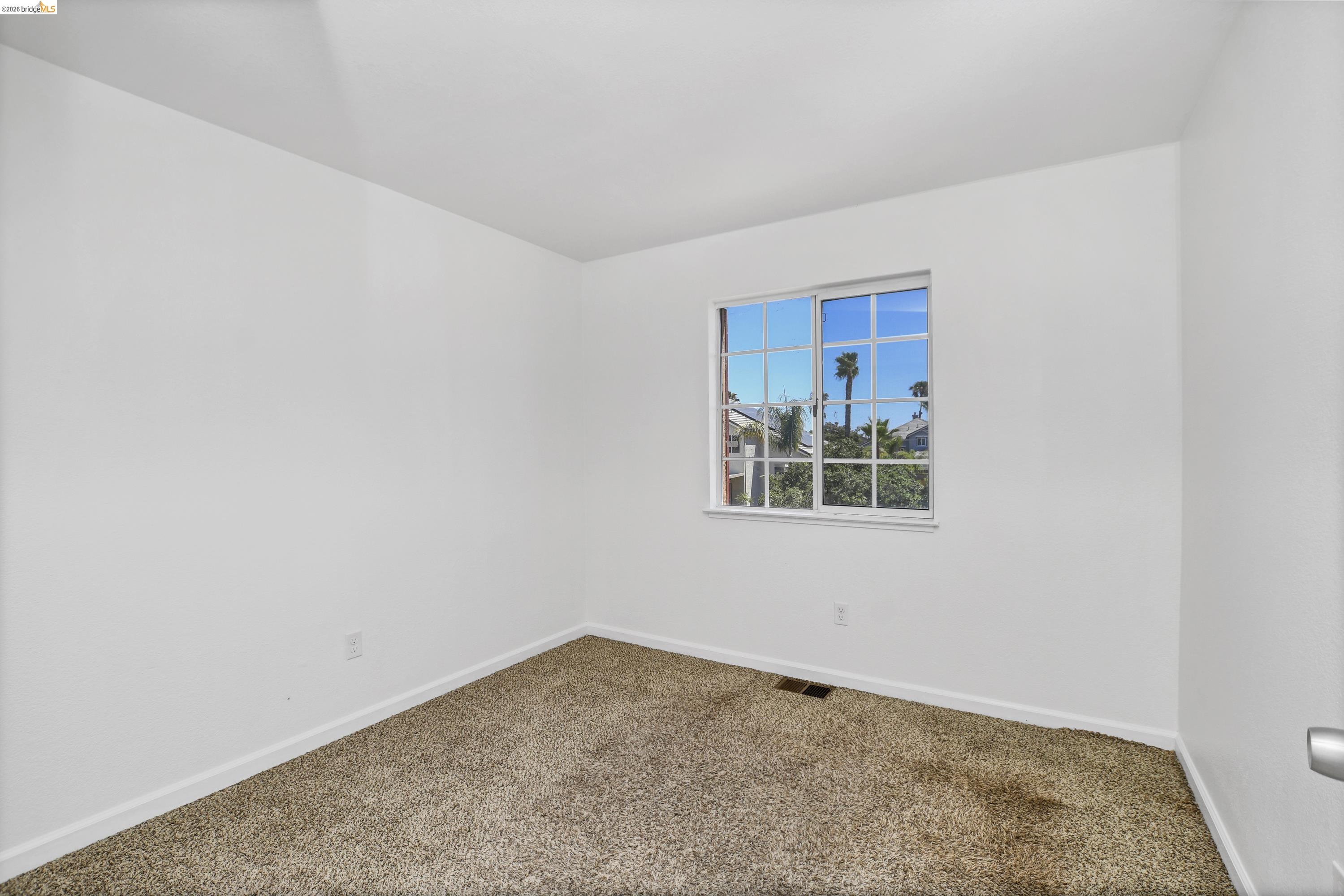 2236 NEWPORT CT