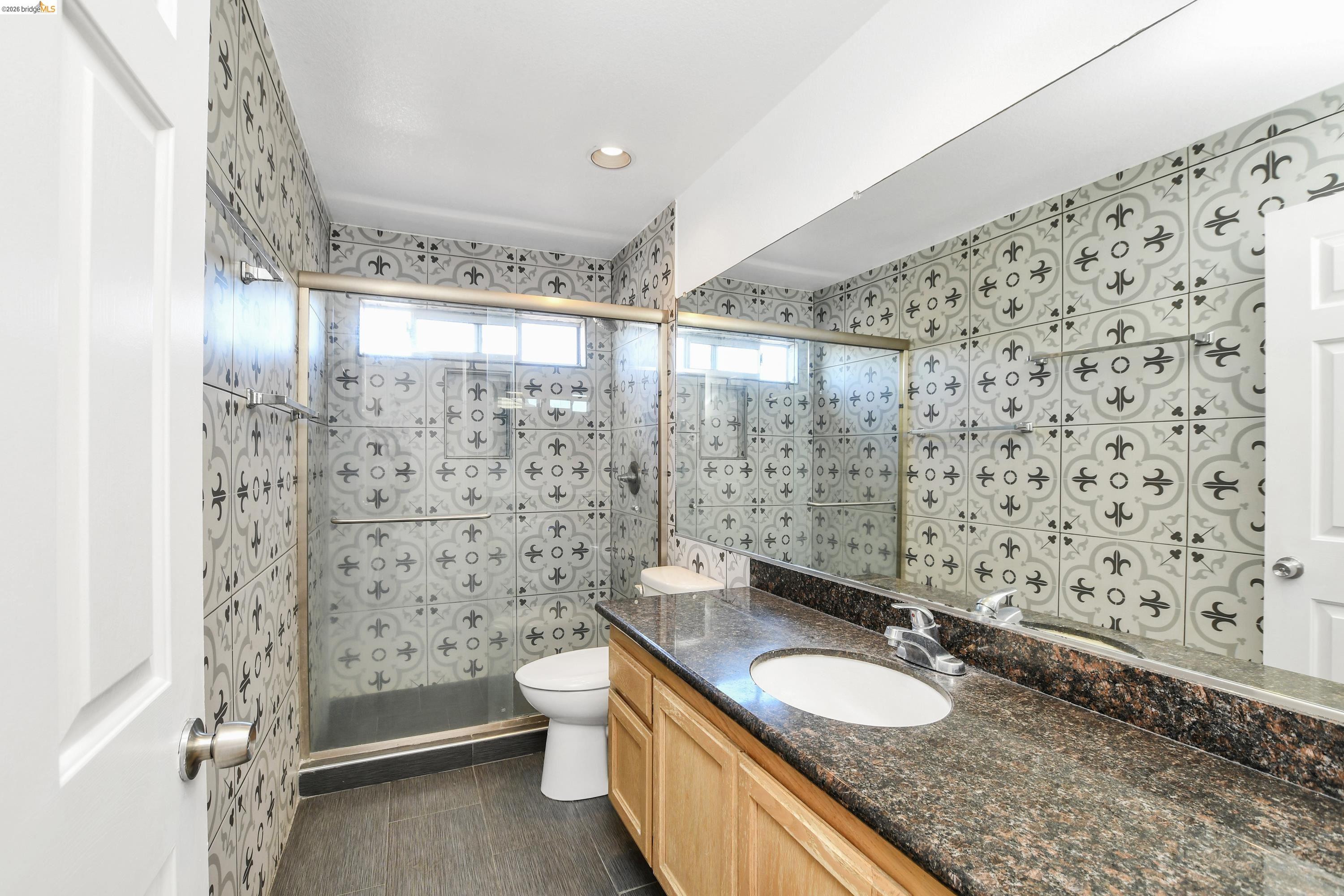 2236 NEWPORT CT