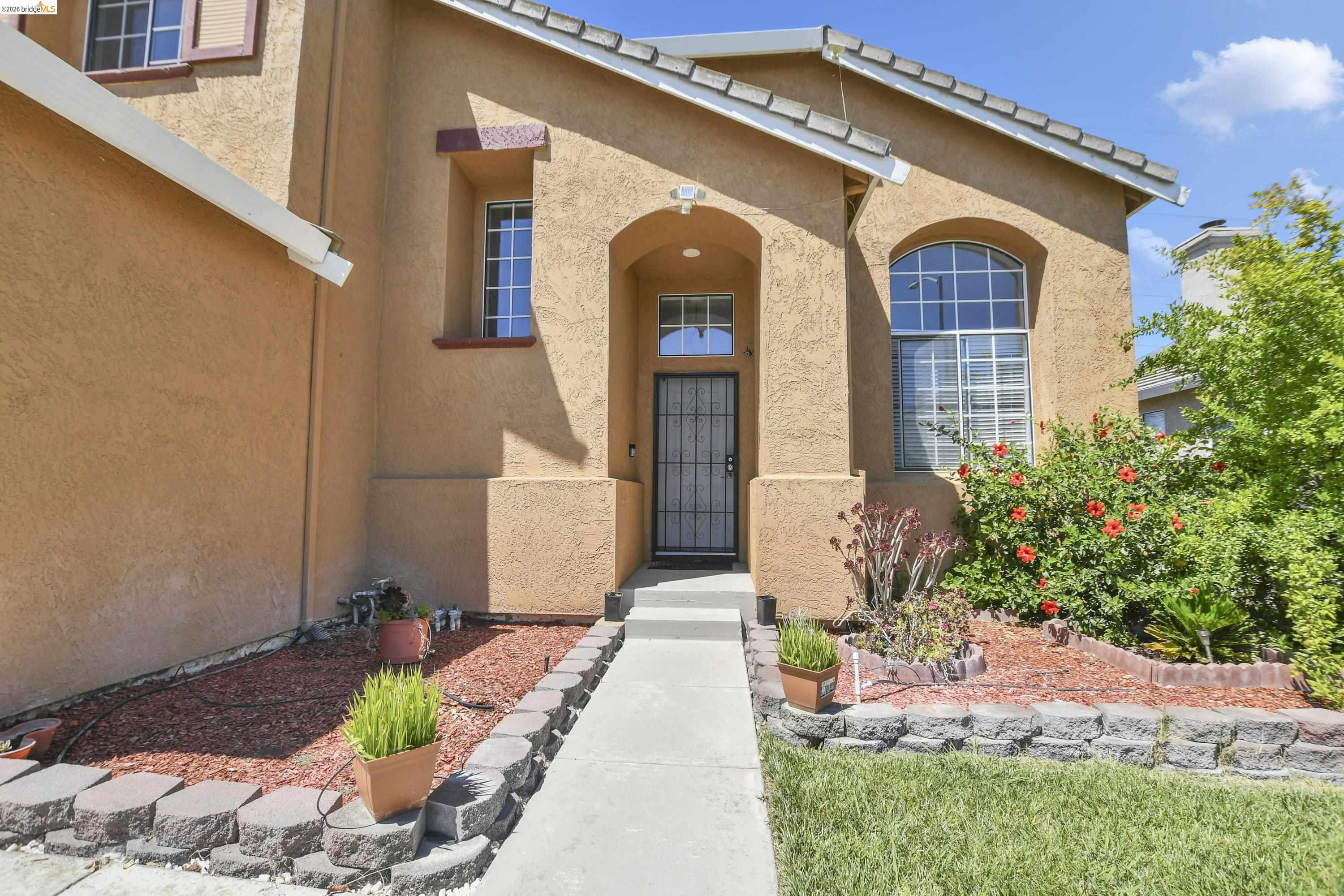 2236 NEWPORT CT