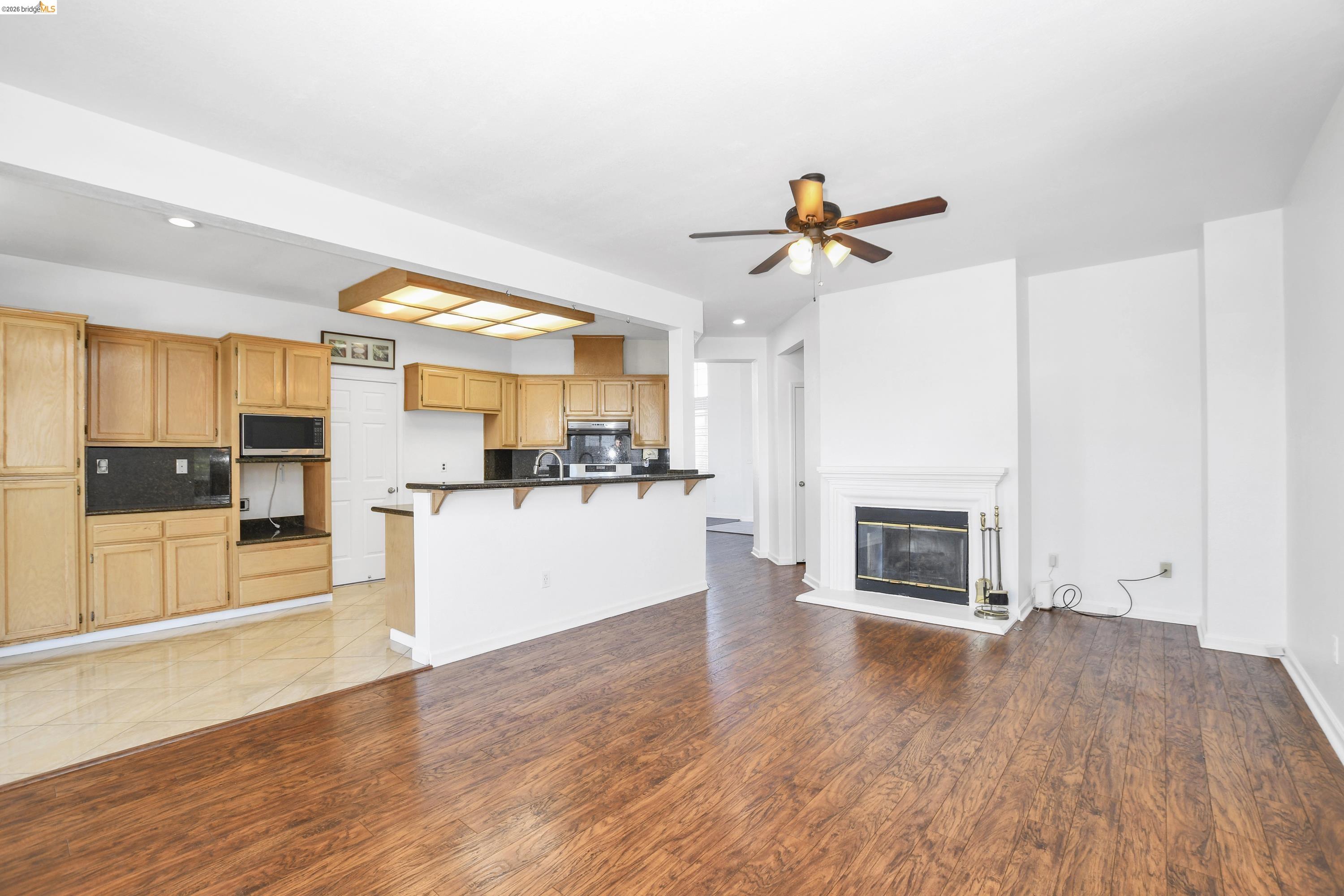 2236 NEWPORT CT