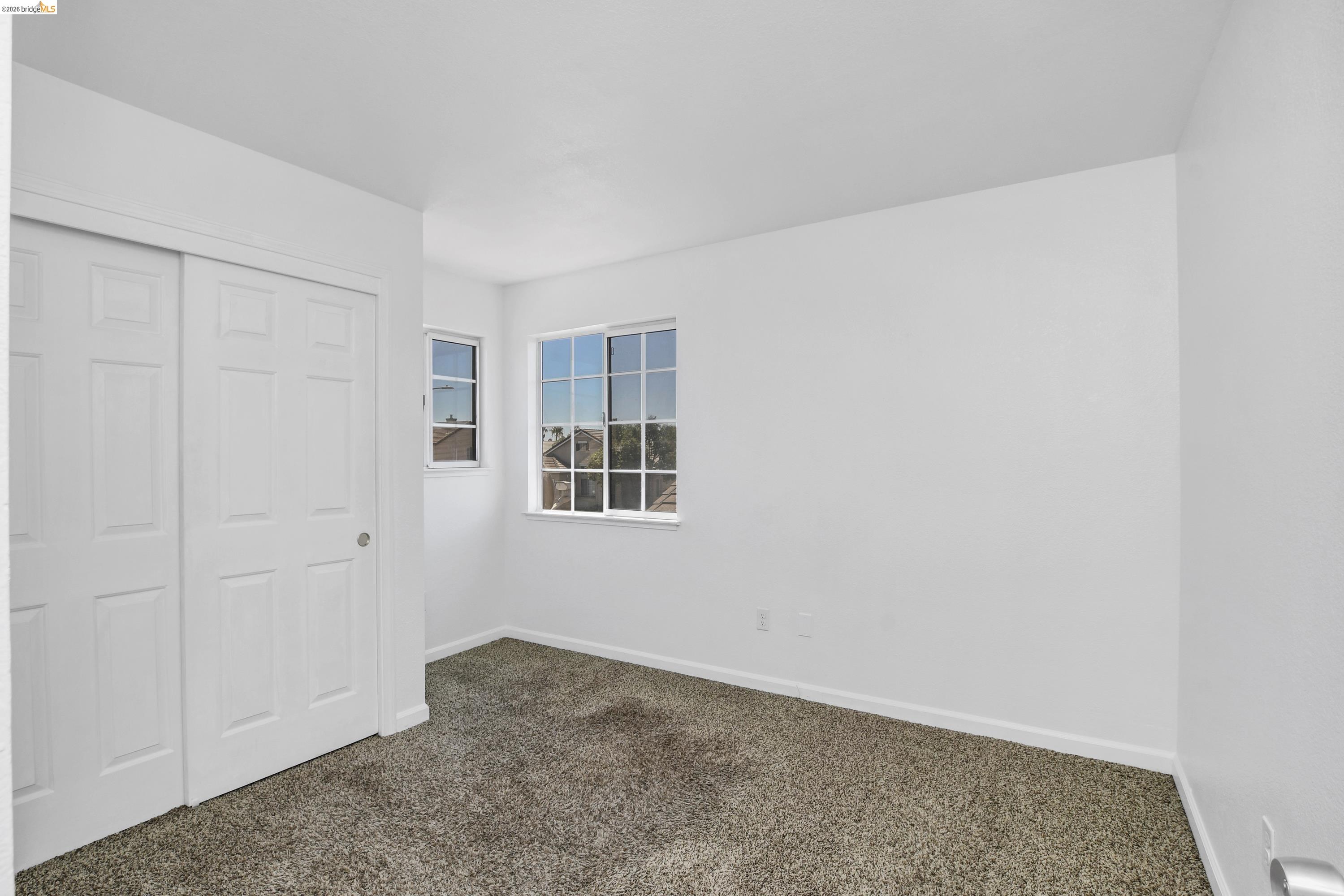 2236 NEWPORT CT