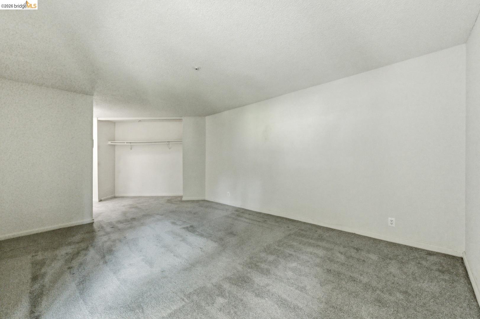 1453 Neotomas AVE APT 104