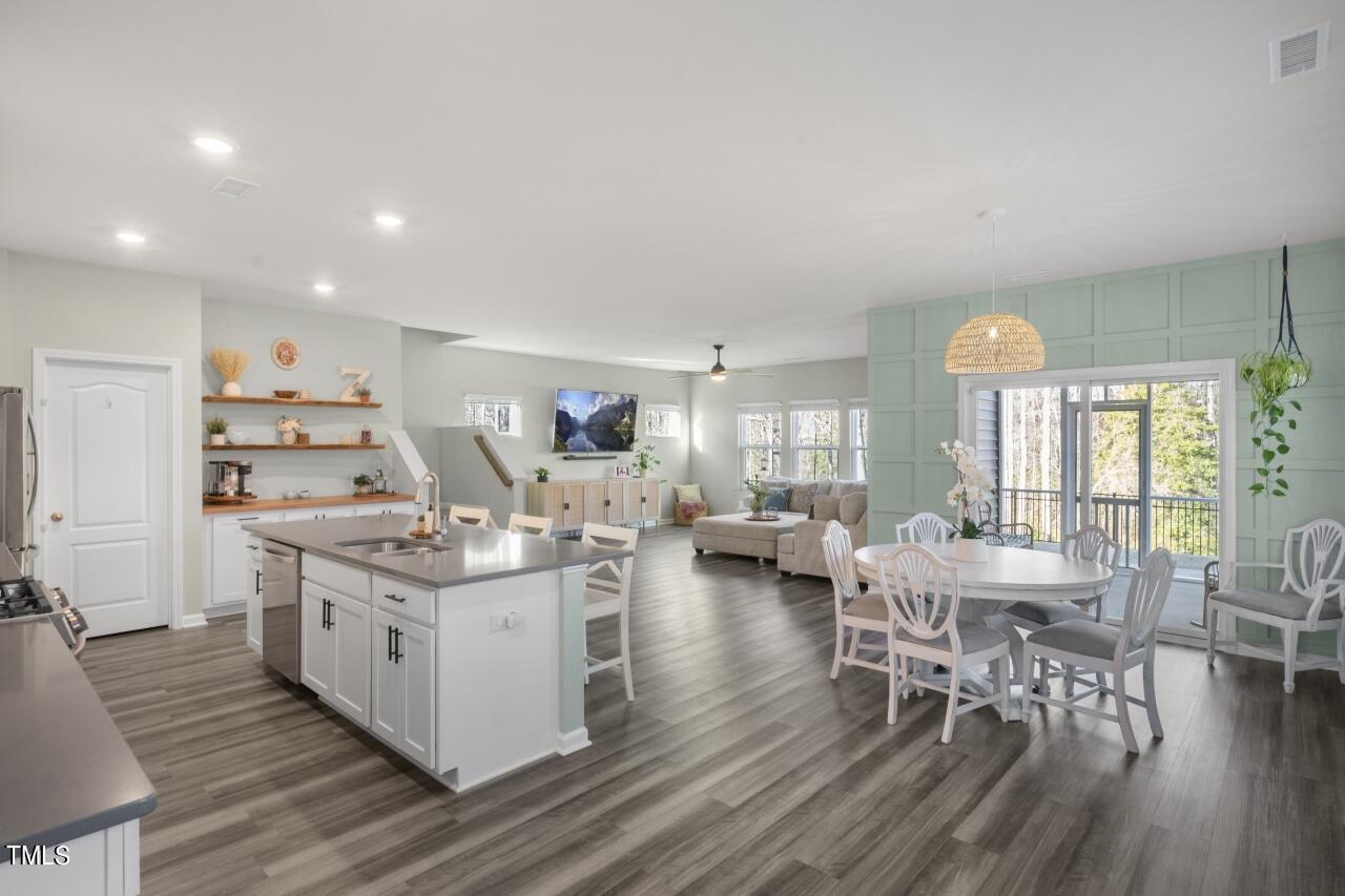 2924 Lake Barkley Way