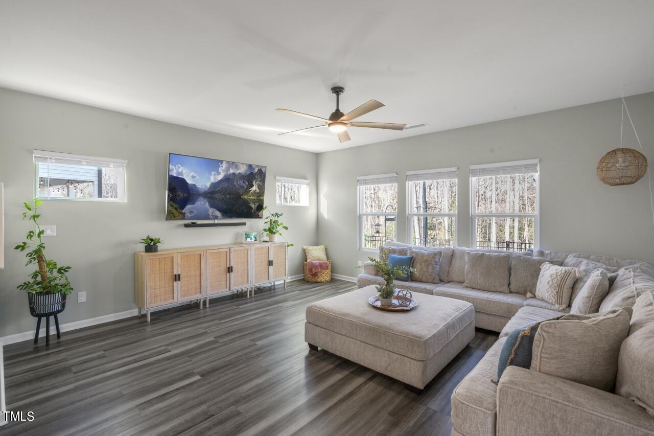 2924 Lake Barkley Way