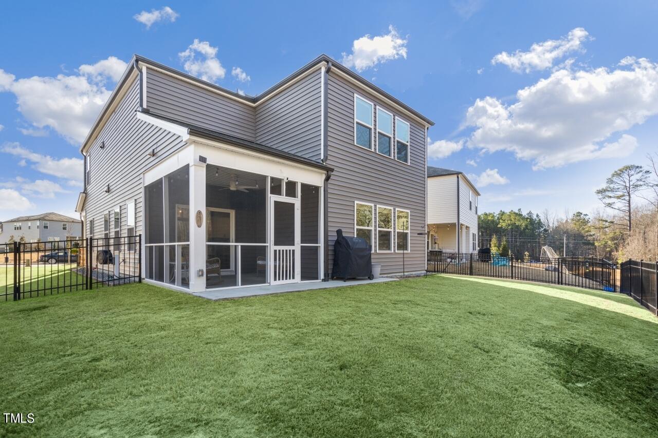 2924 Lake Barkley Way