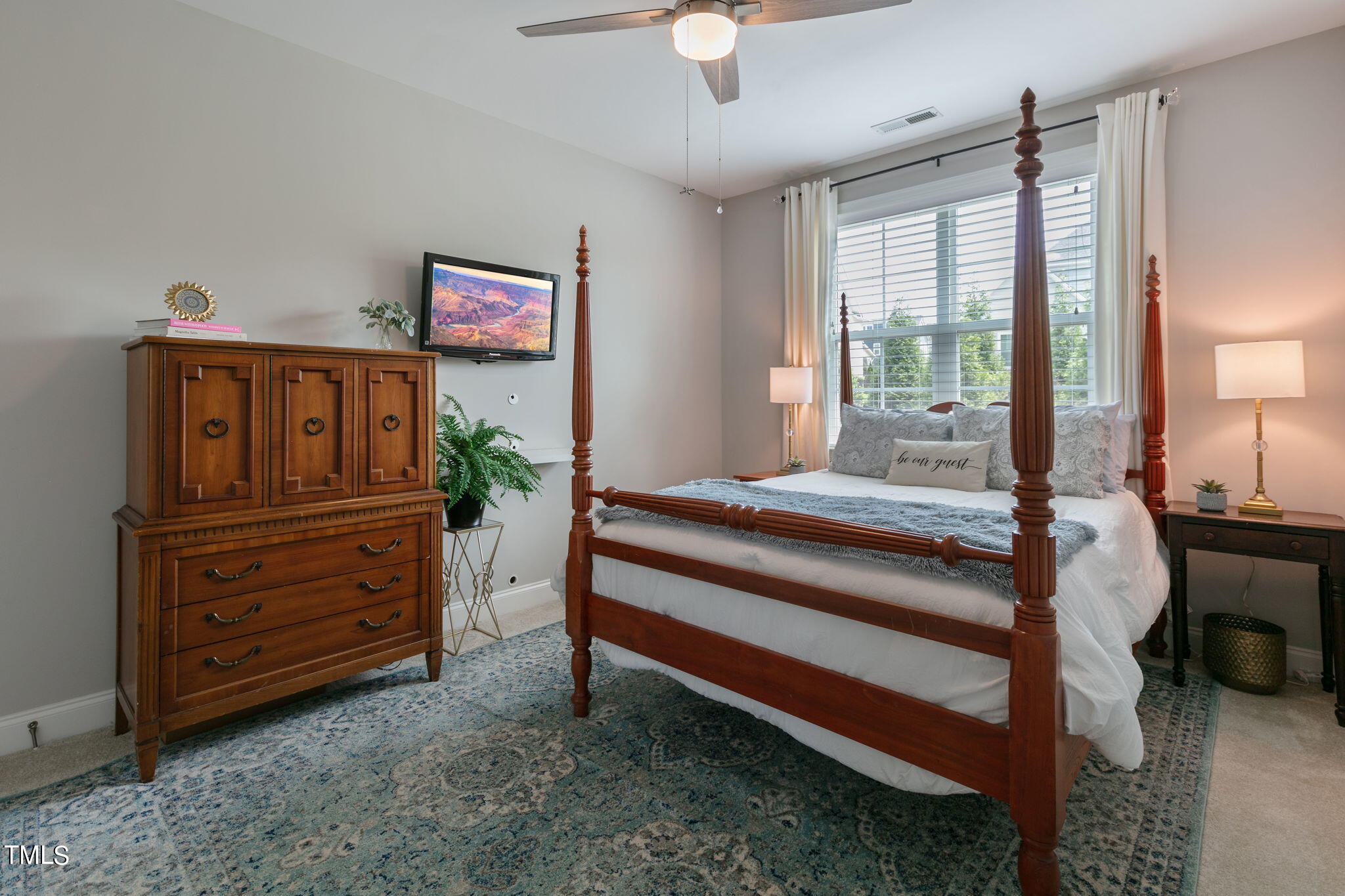 824 Rambling Oaks Lane