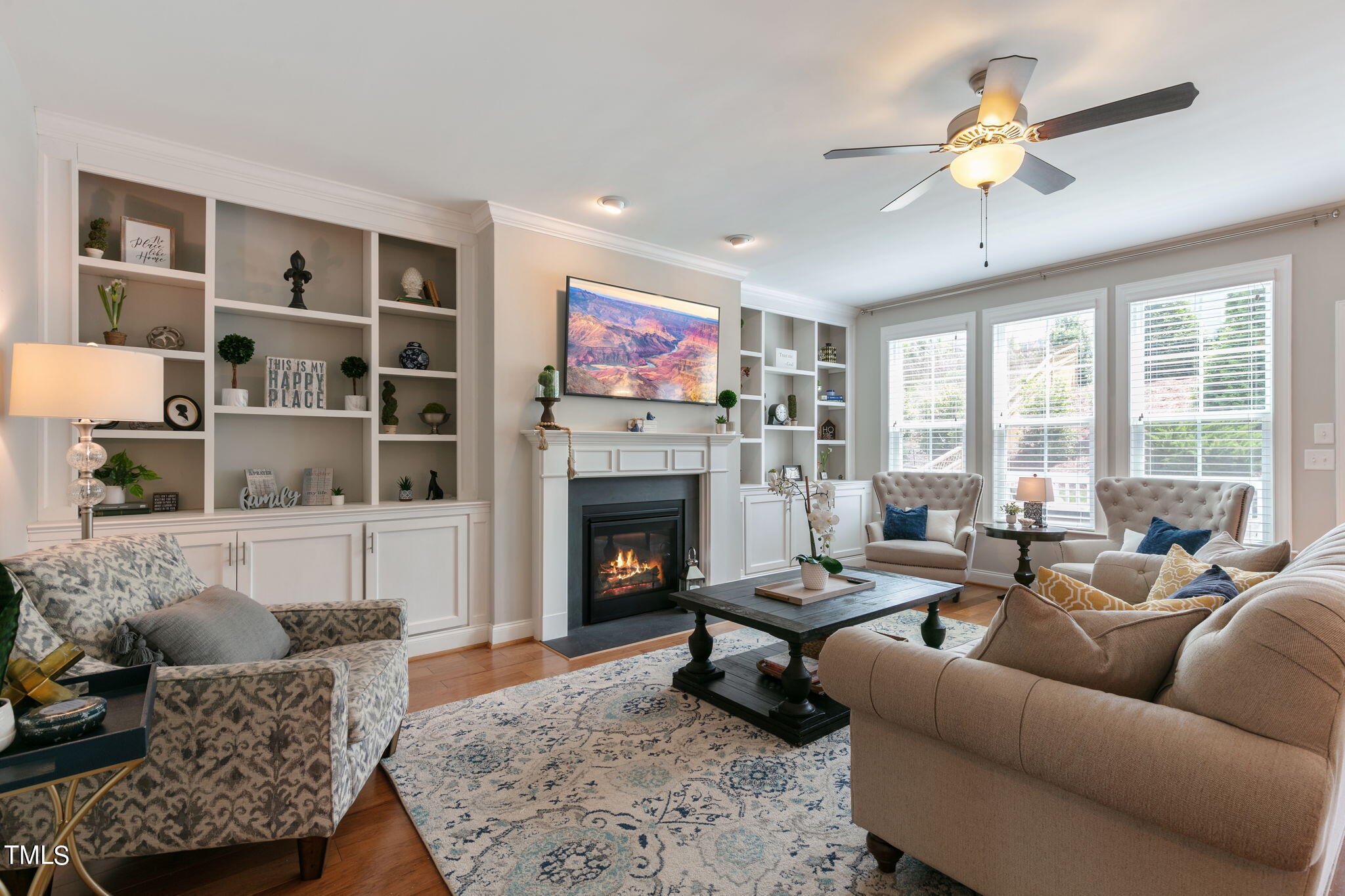 824 Rambling Oaks Lane