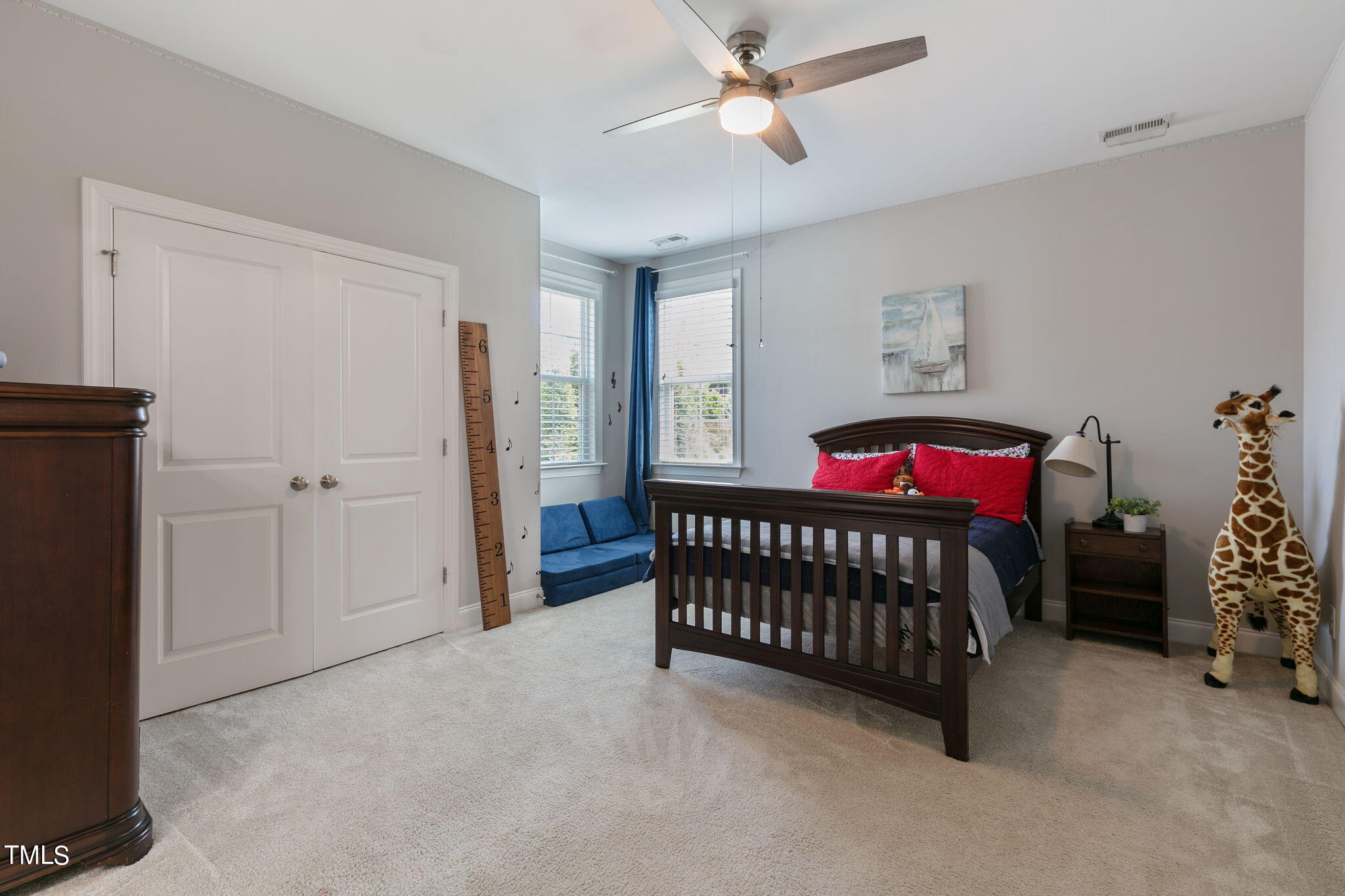 824 Rambling Oaks Lane