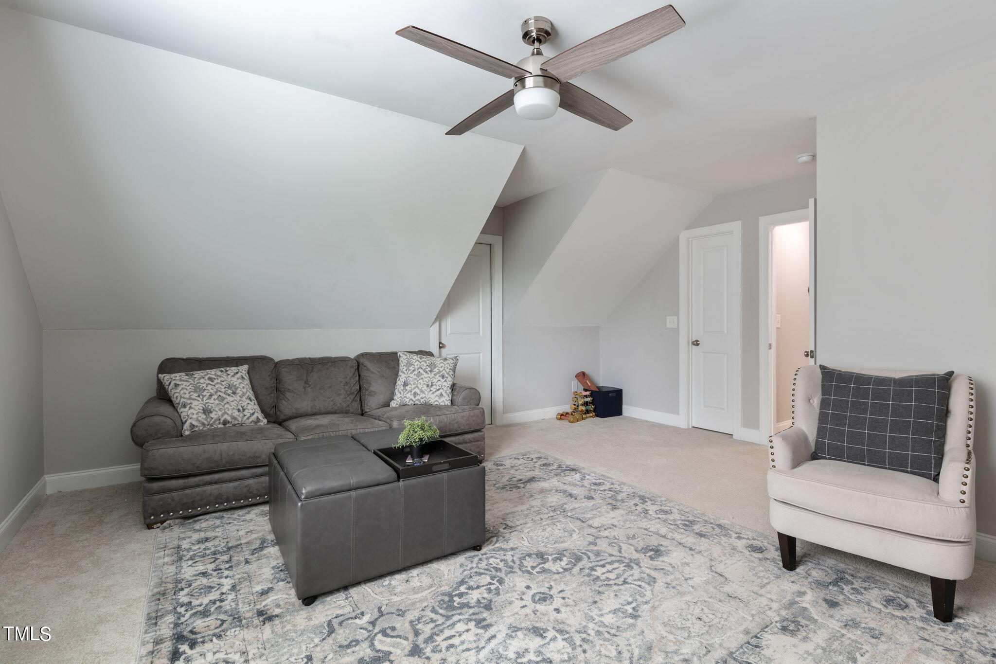 824 Rambling Oaks Lane