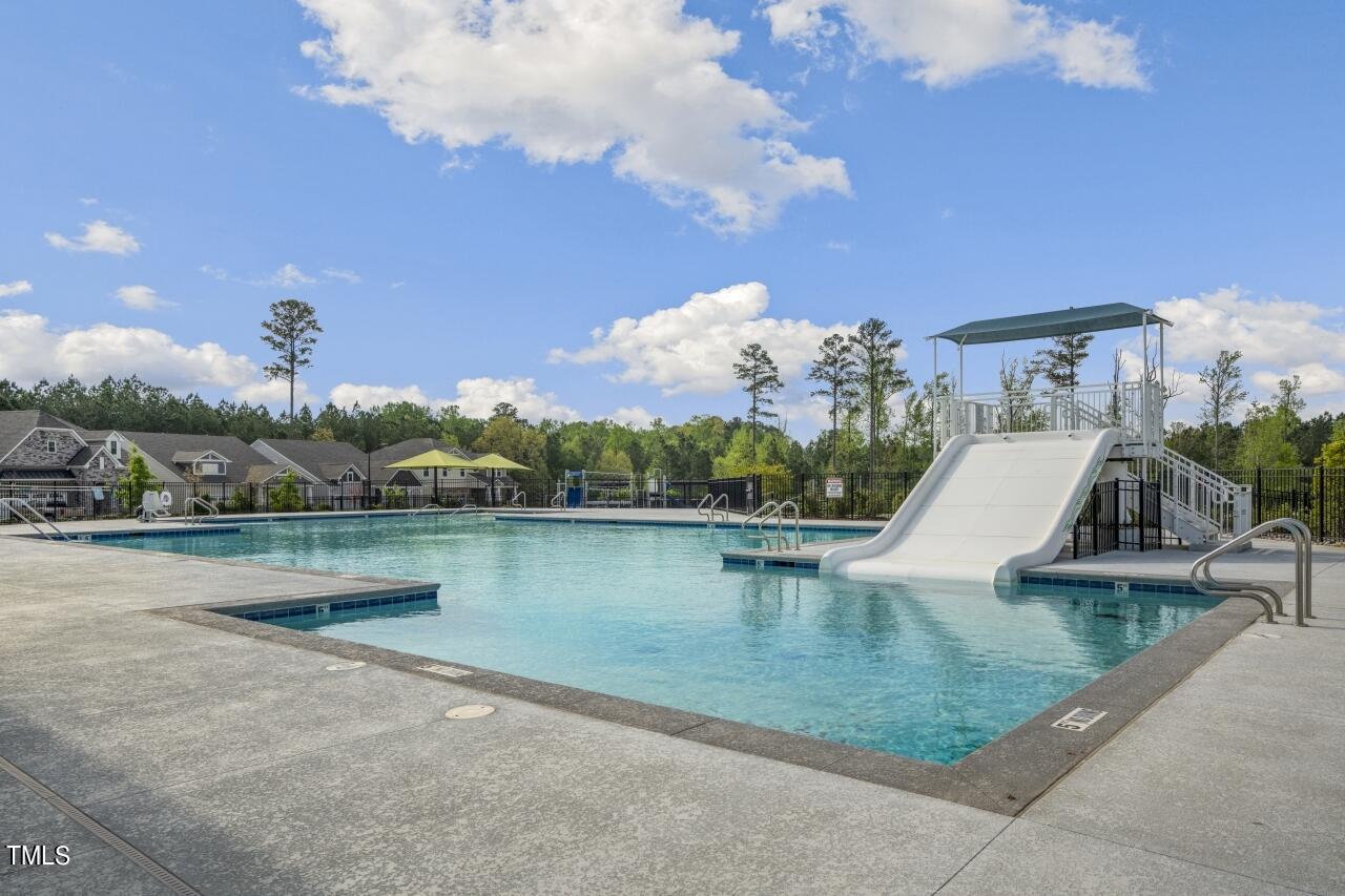 313 Quaker Meadows Court