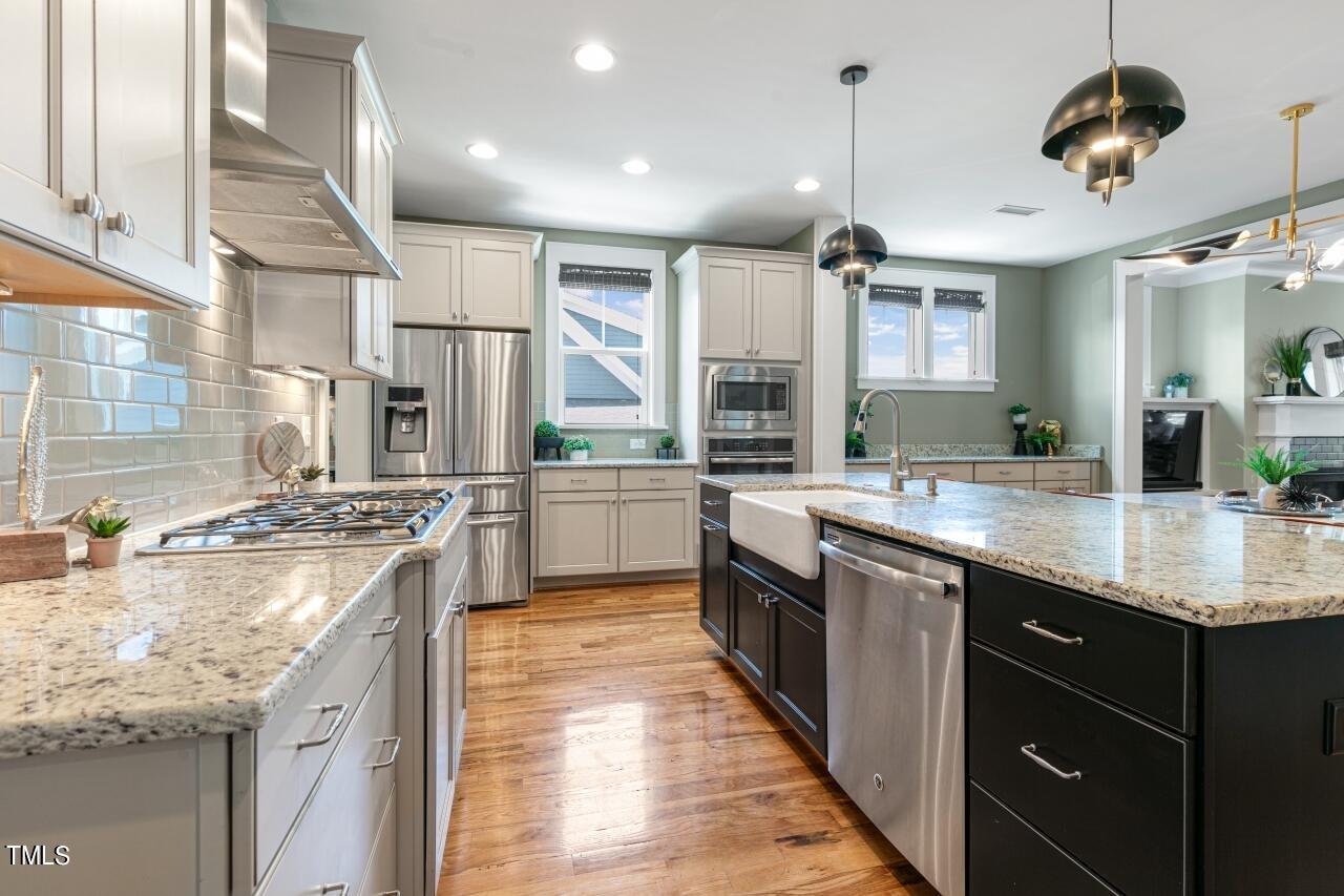 313 Quaker Meadows Court