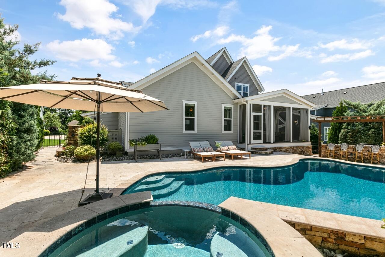 313 Quaker Meadows Court