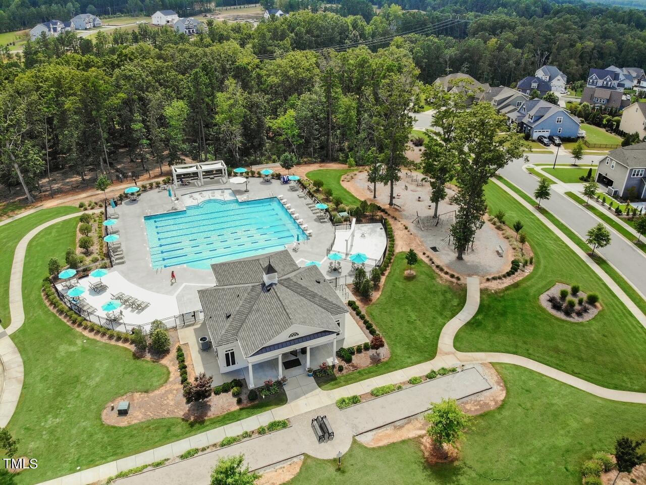 313 Quaker Meadows Court